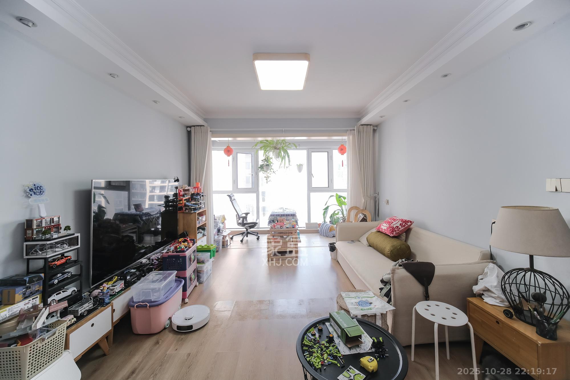 和悦城(蟠龙景苑)  3室2厅2卫    80.0万