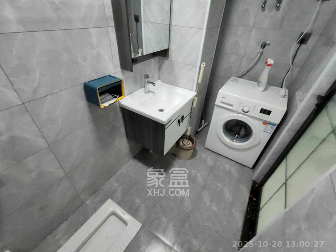 龙湖湘江星座(祺鑫星座公寓)  1室1厅1卫    1500.0元/月 龙湖湘江星座(祺鑫星座公寓)  1室1厅1卫    1500.0元/月室内图