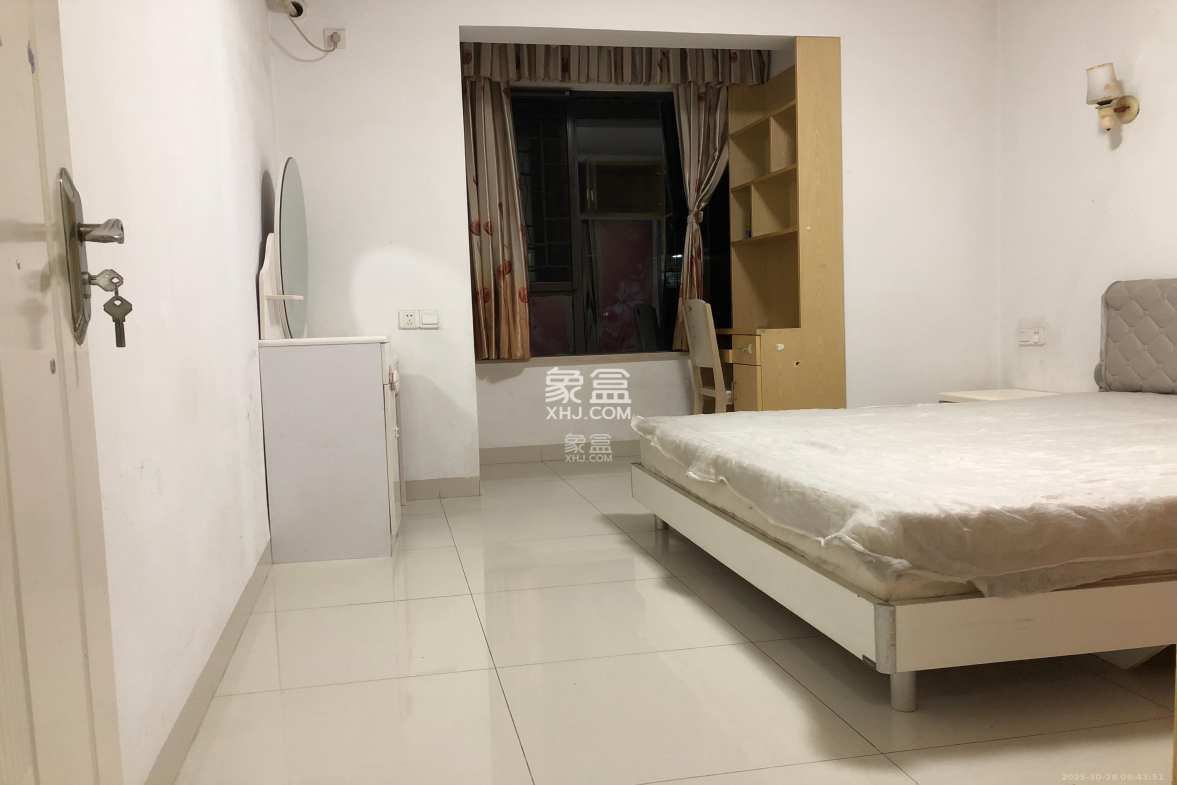 保利麓谷林语D区 3室2厅1卫 3000.0元/月 保利麓谷林语D区 3室2厅1卫 3000.0元/月室内图