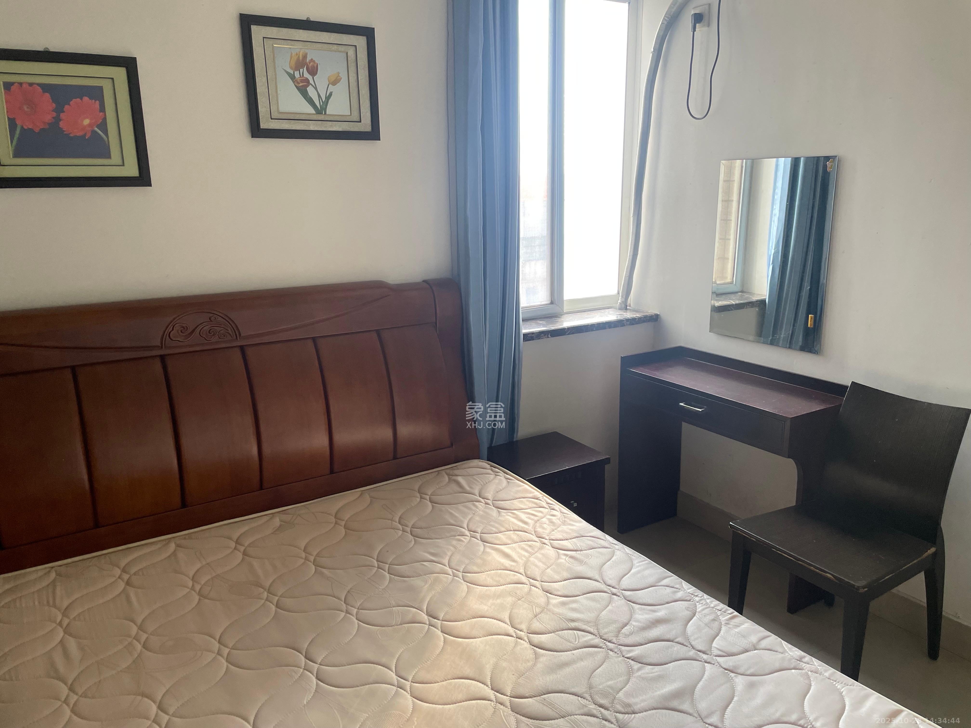 新楚天扶华庭 2室2厅1卫 2400.0元/月 新楚天扶华庭 2室2厅1卫 2400.0元/月室内图