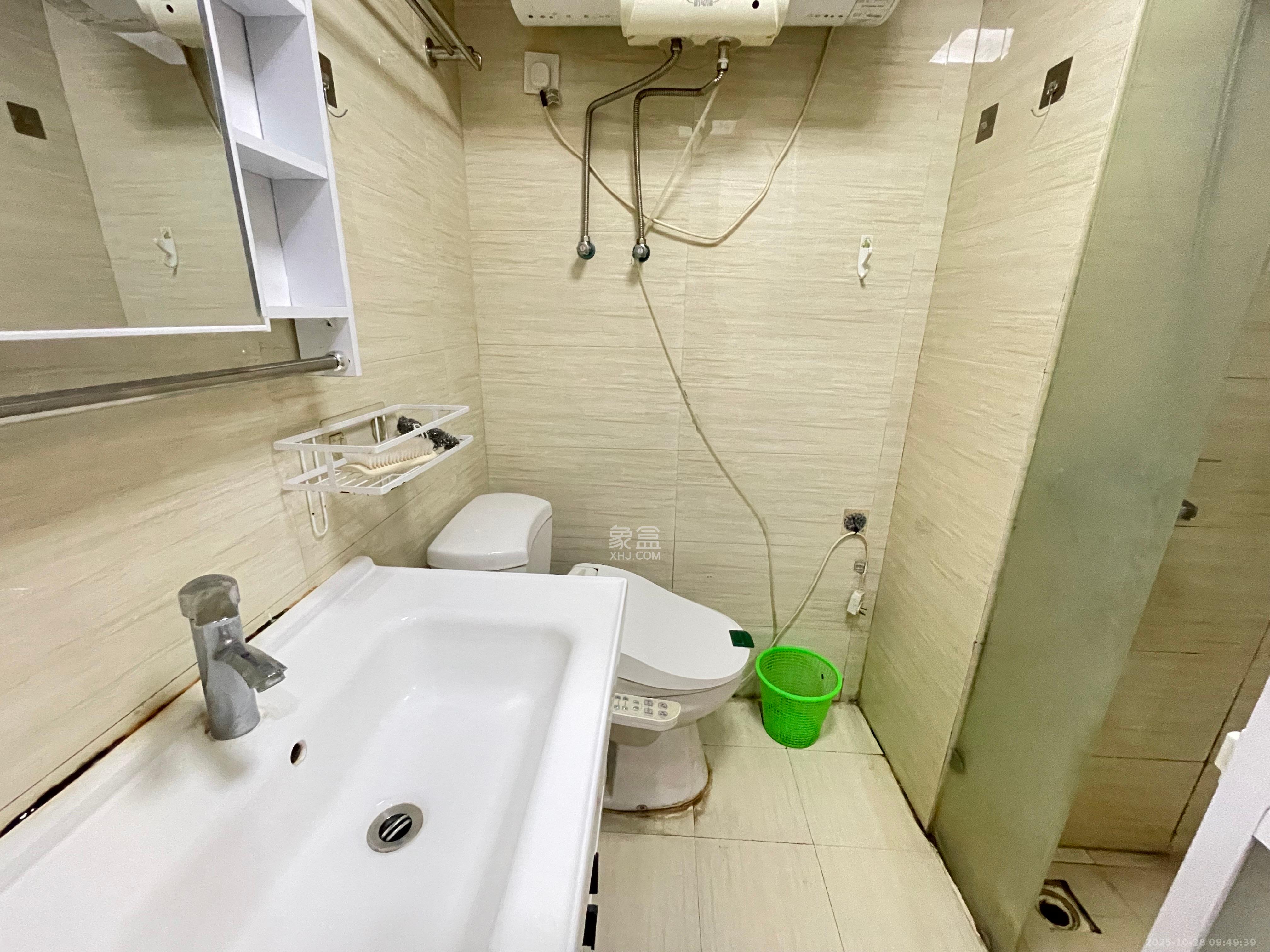 中建木莲工社 1室1厅1卫 1000.0元/月 中建木莲工社 1室1厅1卫 1000.0元/月室内图