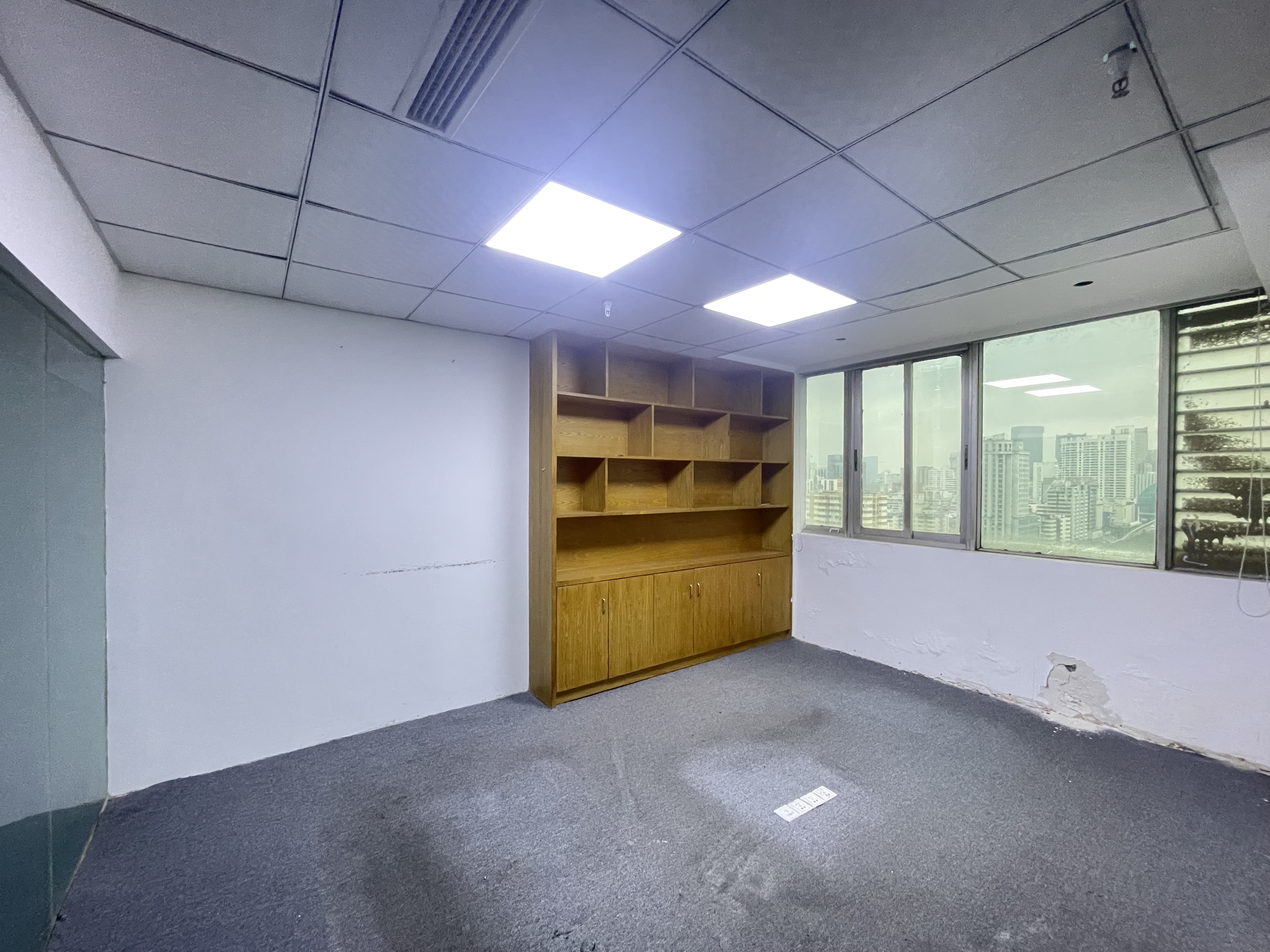 景瑞大厦 1室2厅1卫 8800.0元/月 景瑞大厦 1室2厅1卫 8800.0元/月室内图