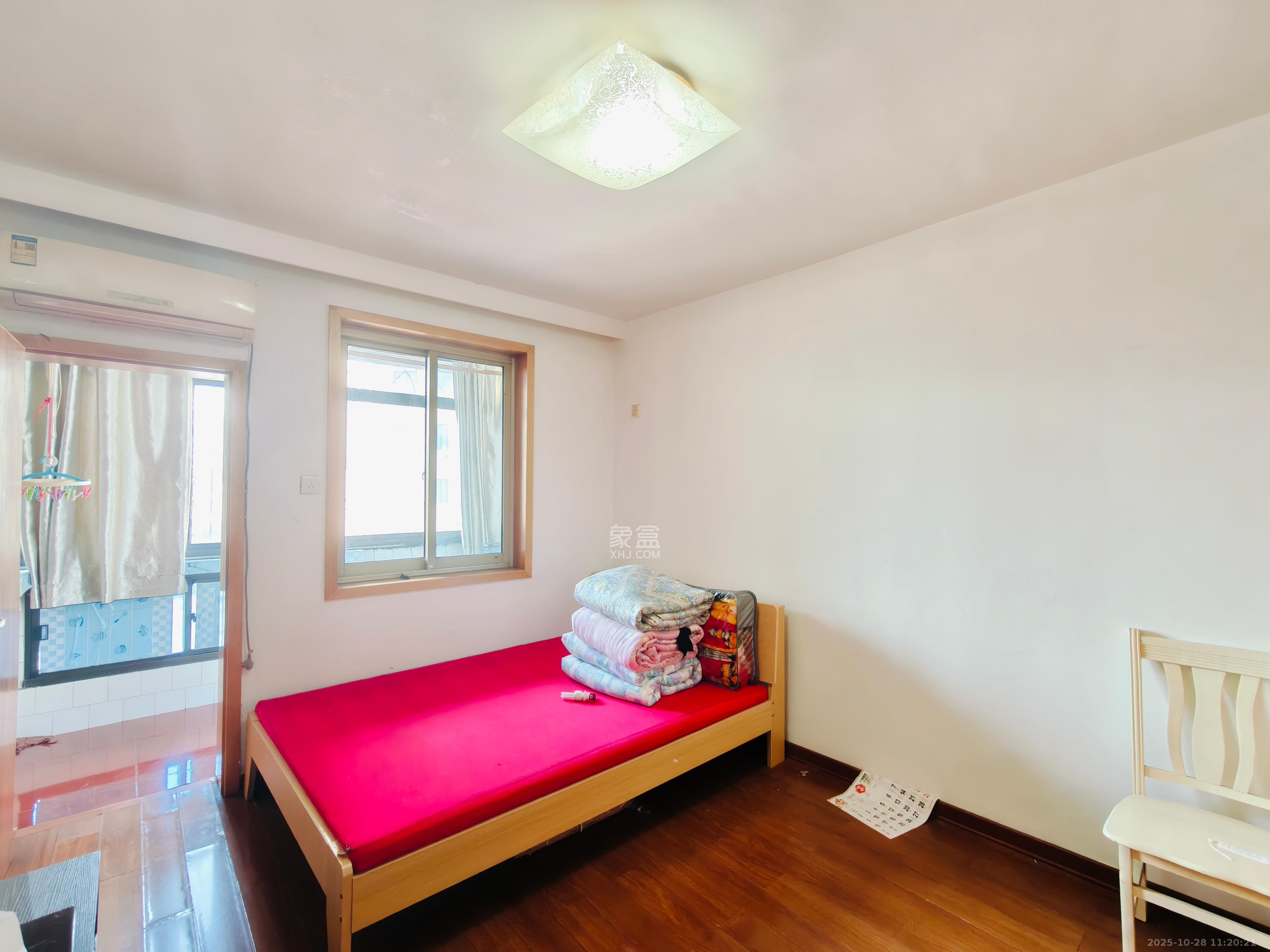 便河边散盘 3室2厅1卫 2800.0元/月 便河边散盘 3室2厅1卫 2800.0元/月室内图