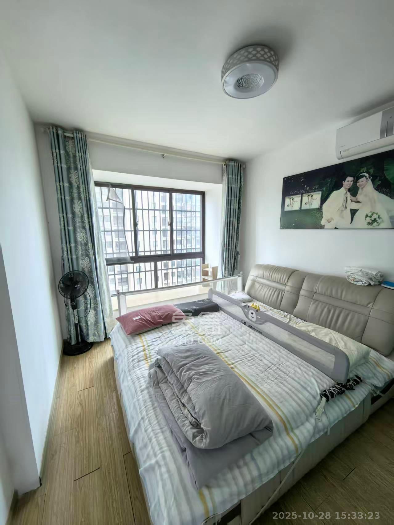 康桥长郡 3室2厅2卫 1900.0元/月 康桥长郡 3室2厅2卫 1900.0元/月室内图