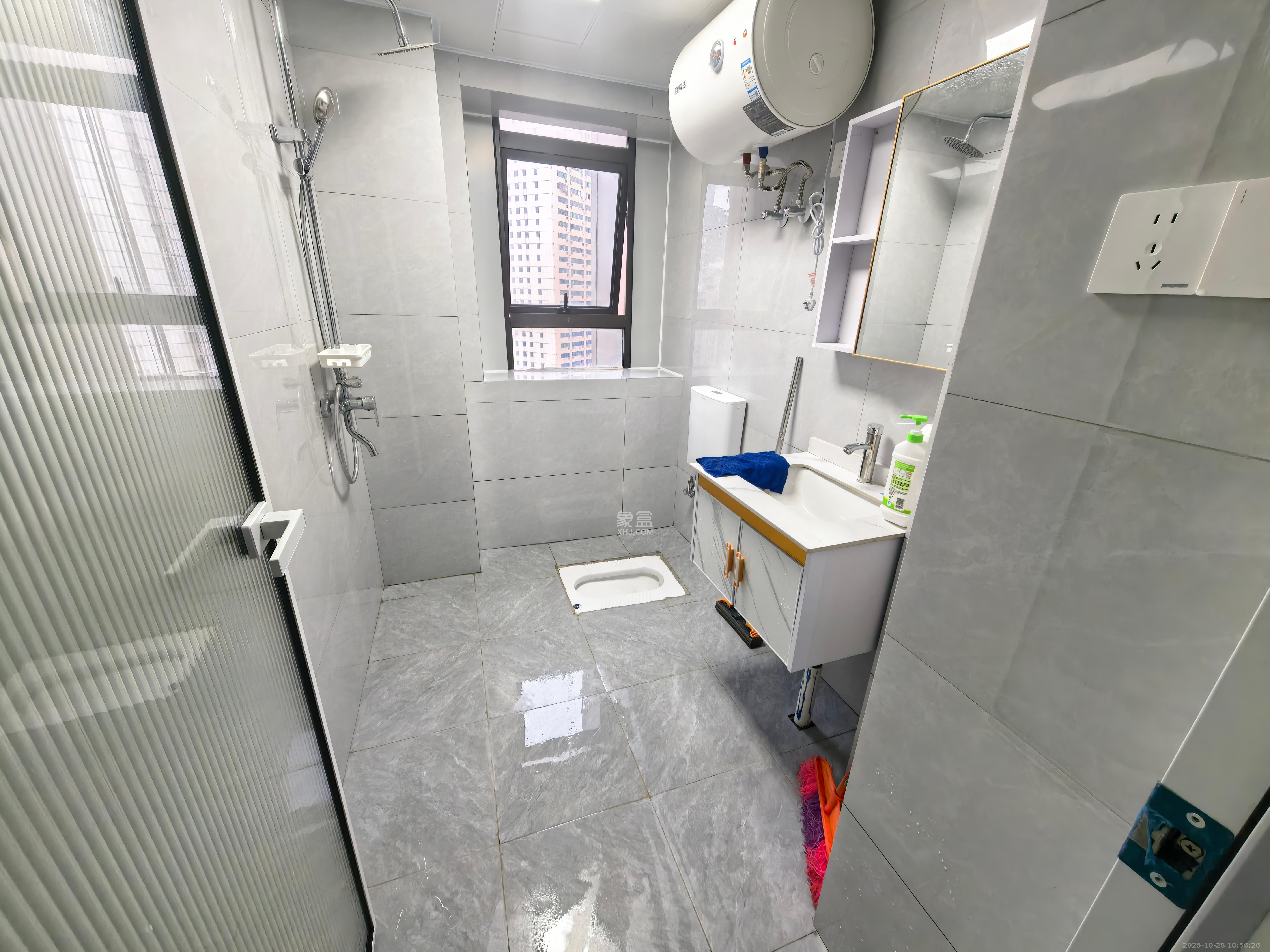 大财门公寓 1室1厅1卫 2000.0元/月 大财门公寓 1室1厅1卫 2000.0元/月室内图