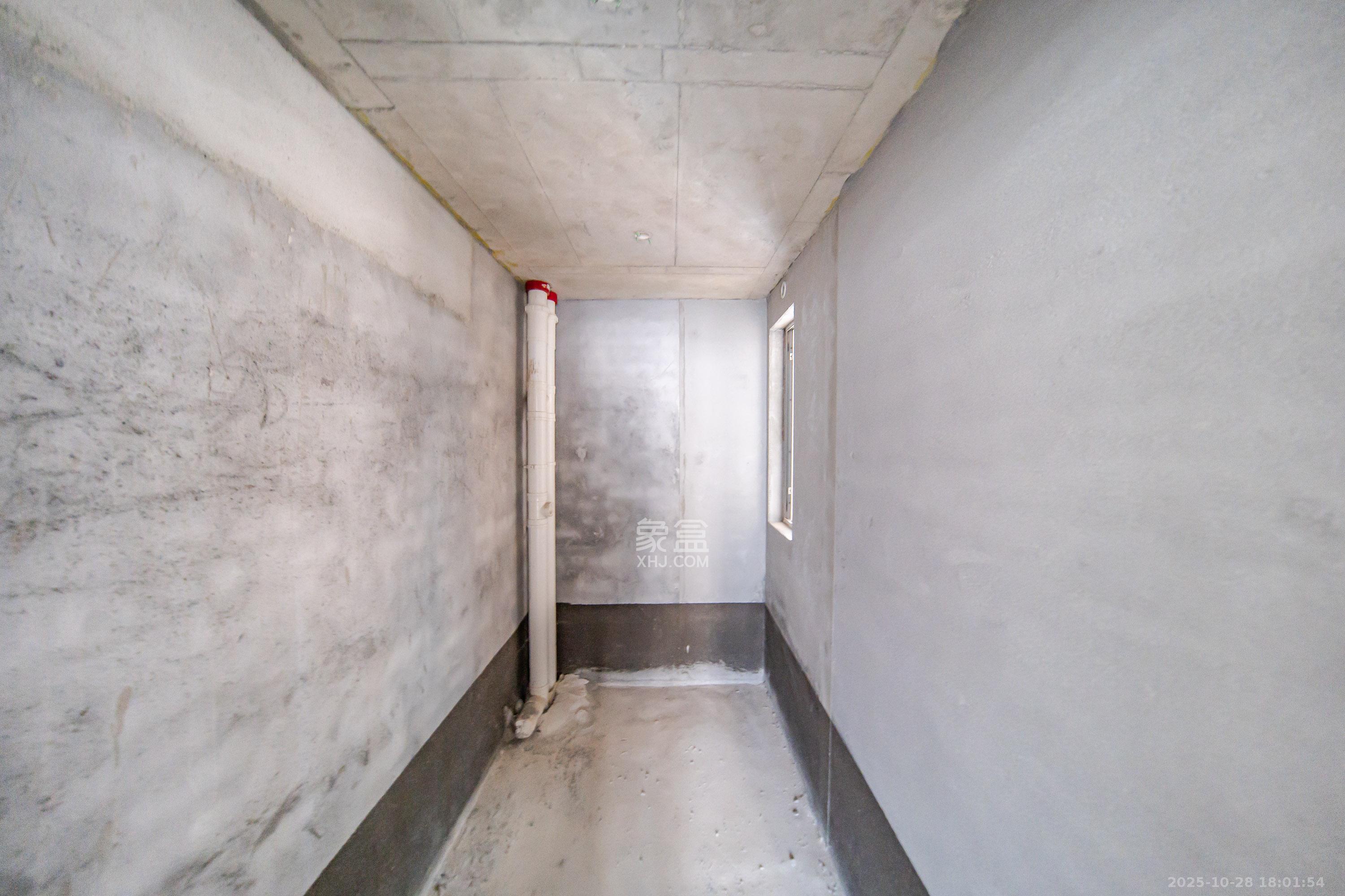 城发恒伟洋湖映2009 4室2厅2卫 140.0万 城发恒伟洋湖映2009 4室2厅2卫 140.0万卫生间