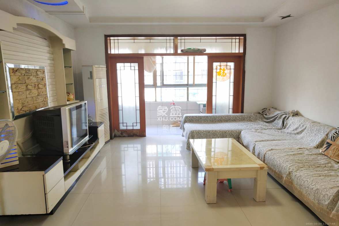 新世纪家园 2室1厅1卫 2000.0元/月 新世纪家园 2室1厅1卫 2000.0元/月室内图