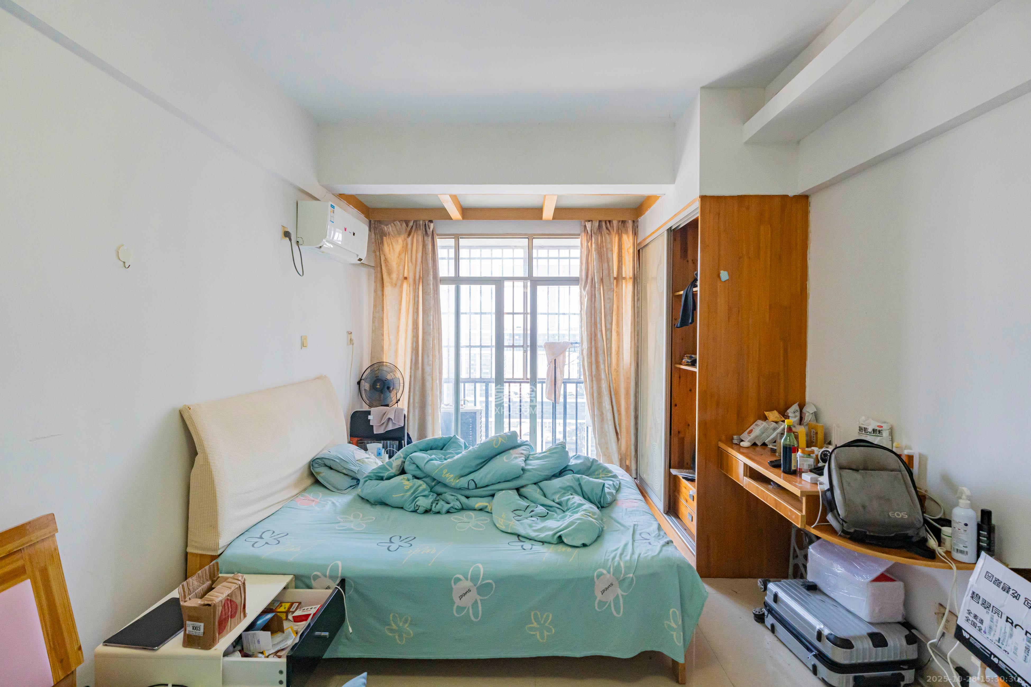 名富公寓  1室1厅1卫    21.0万卧室