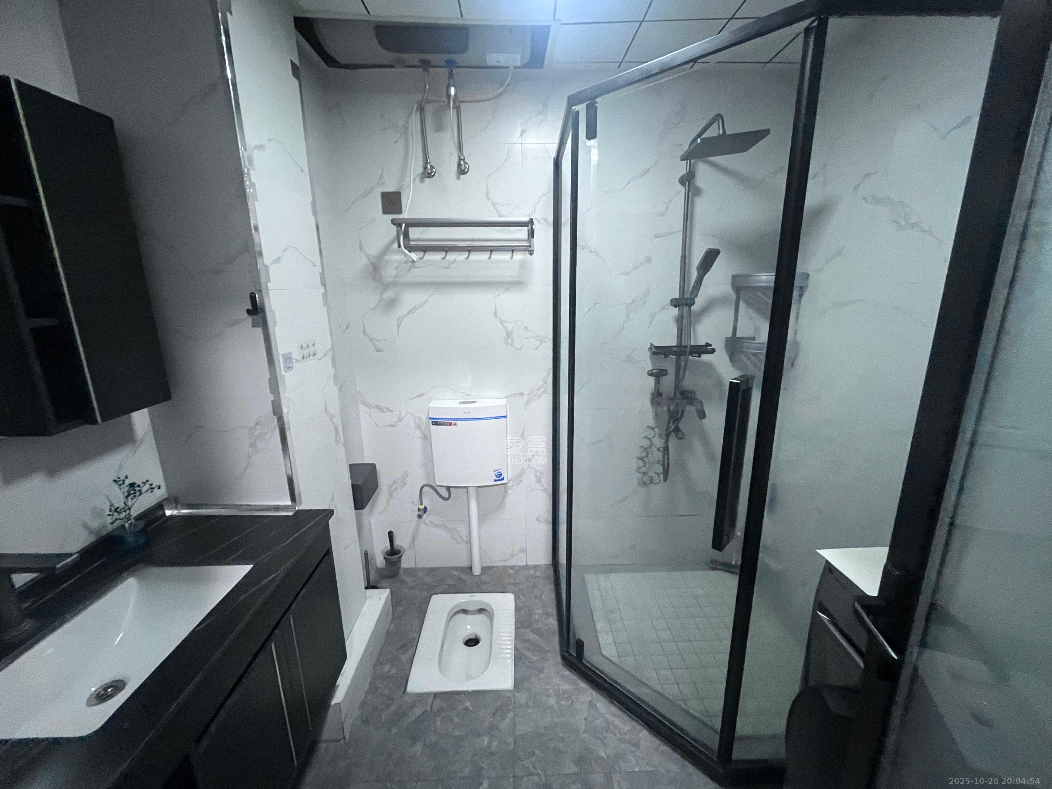 中建悦和城 2室1厅1卫 2300.0元/月 中建悦和城 2室1厅1卫 2300.0元/月室内图