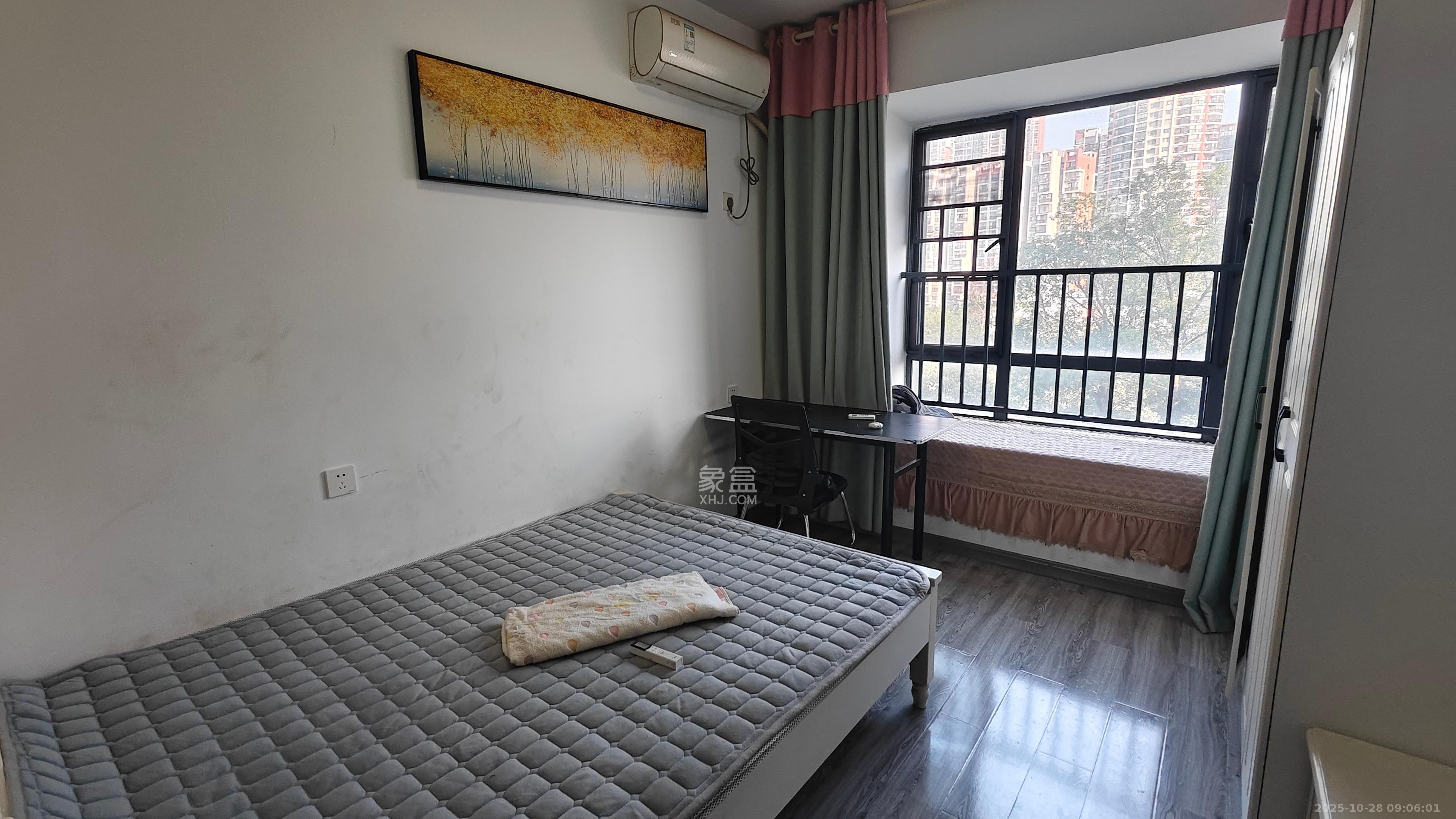 西湖鸿运佳苑 3室2厅2卫 2200.0元/月 西湖鸿运佳苑 3室2厅2卫 2200.0元/月室内图