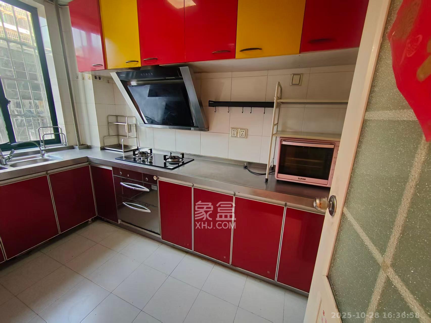 盛世康城  3室2厅1卫    1700.0元/月室内图