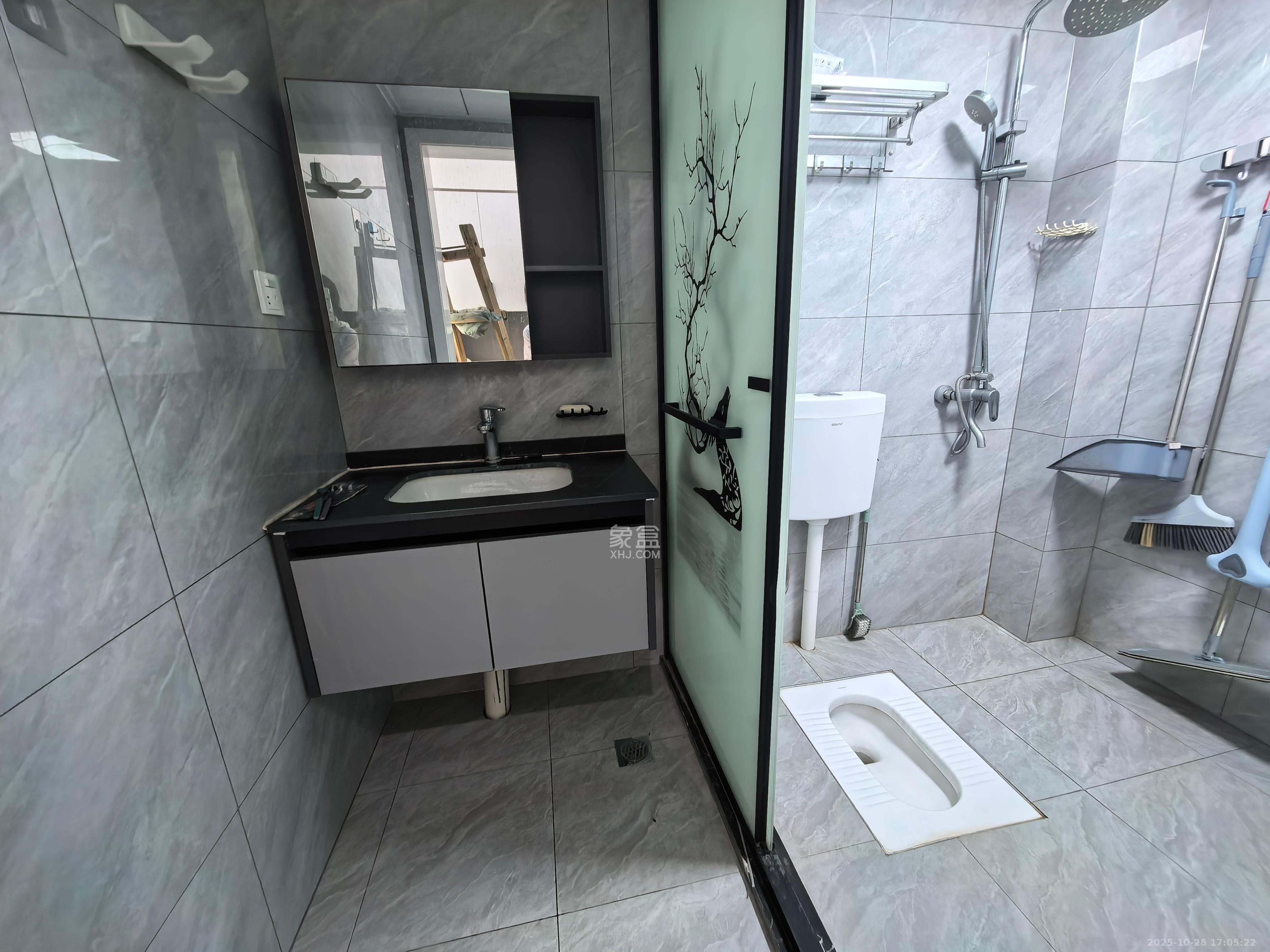 金辉优步星樾  3室2厅2卫    2600.0元/月 金辉优步星樾  3室2厅2卫    2600.0元/月室内图