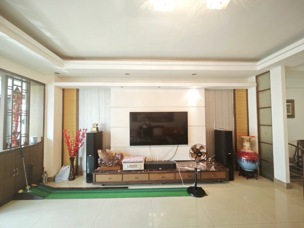 美舍园  4室2厅2卫    2900.0元/月室内图