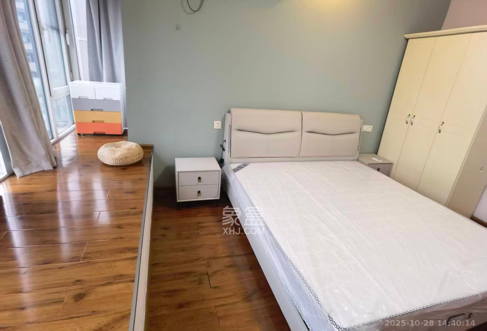 北辰三角洲E3区 3室2厅2卫 2800.0元/月 北辰三角洲E3区 3室2厅2卫 2800.0元/月室内图