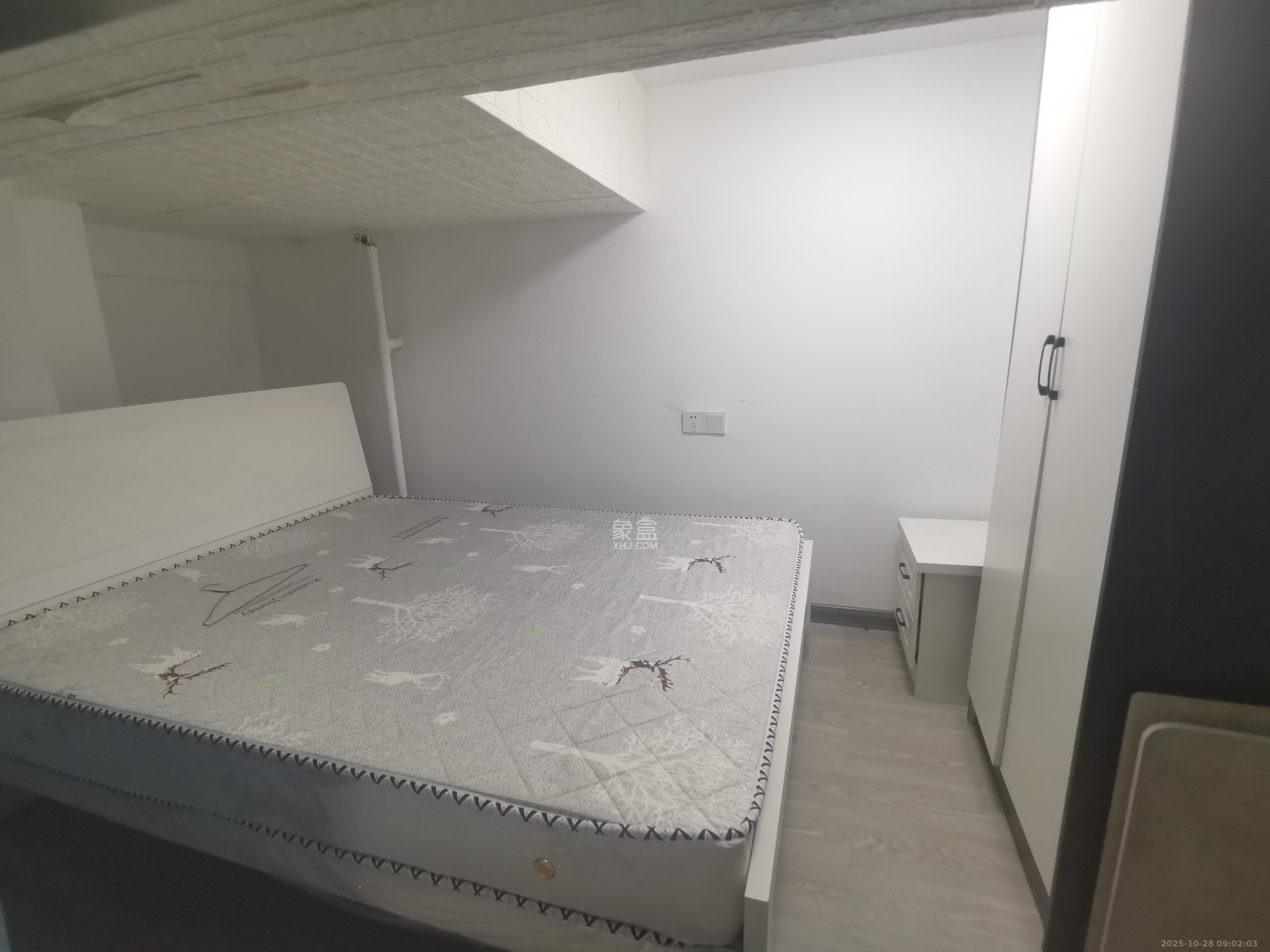 润和滨江府  2室1厅0卫    1500.0元/月 润和滨江府  2室1厅0卫    1500.0元/月室内图