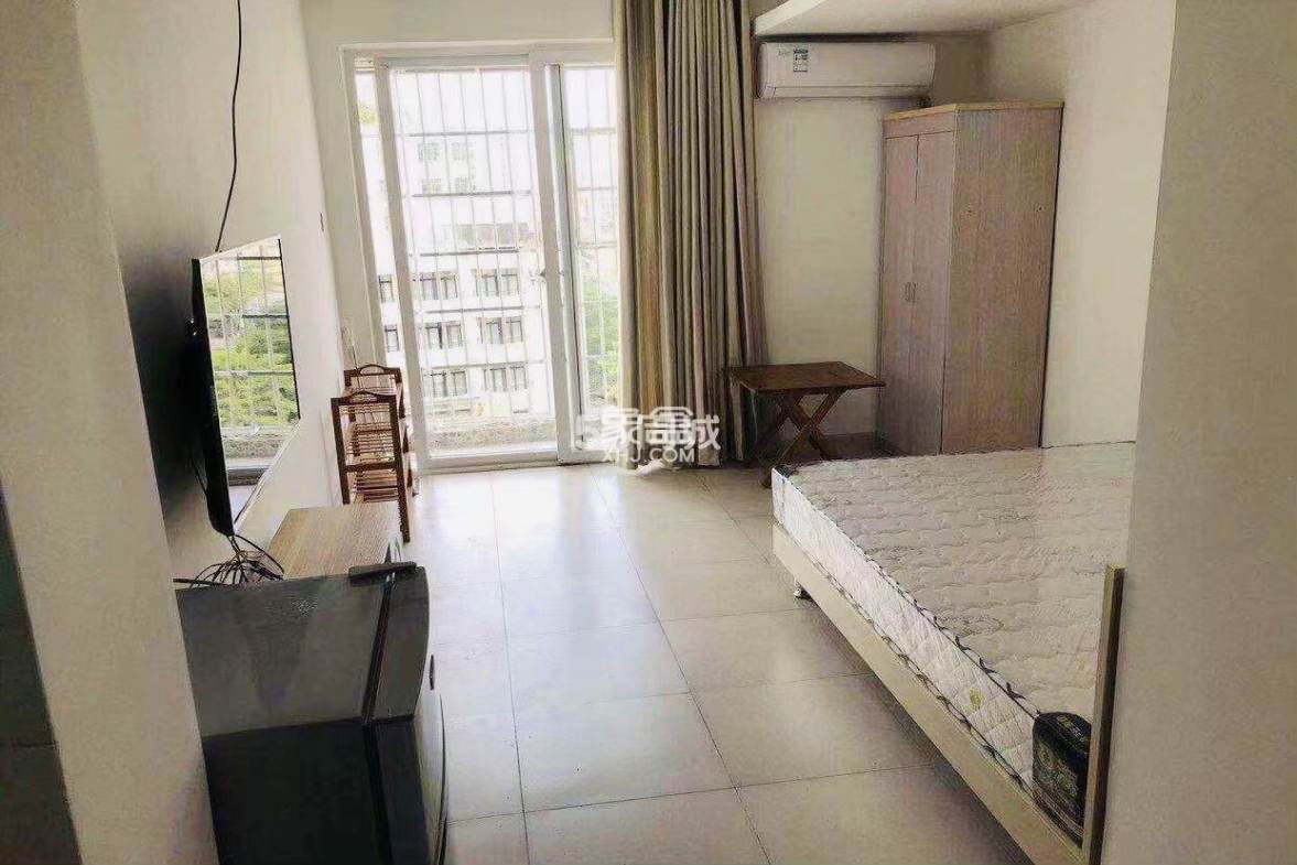 绿地海德公馆 2室2厅2卫 3300.0元/月 绿地海德公馆 2室2厅2卫 3300.0元/月室内图