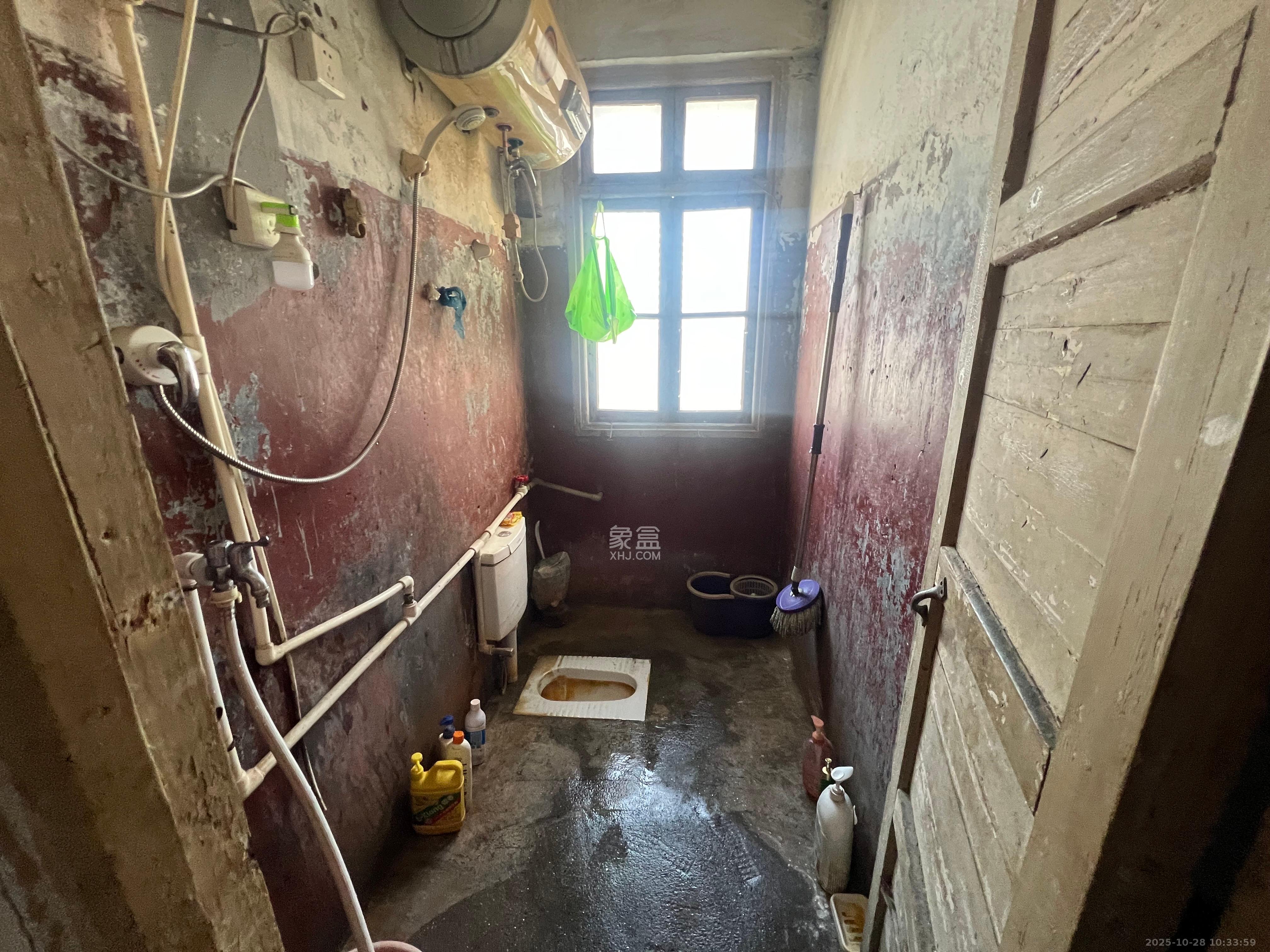 朝阳一、二村  3室1厅1卫    1500.0元/月室内图