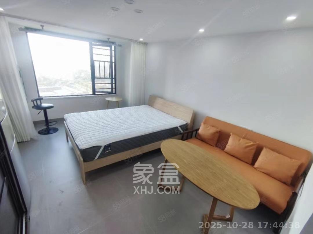 梅溪悦章  1室1厅1卫    1400.0元/月 梅溪悦章  1室1厅1卫    1400.0元/月室内图