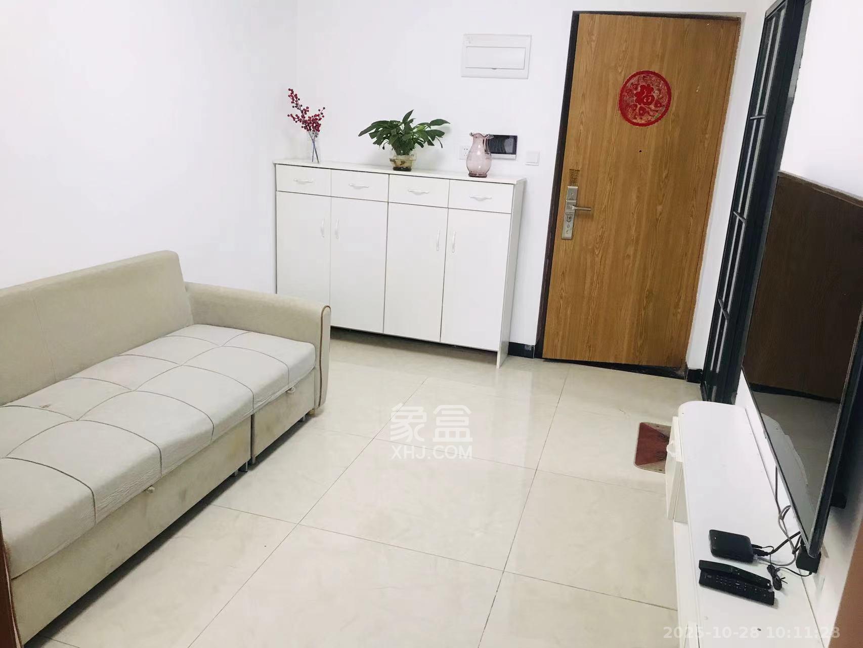 融创融公馆(融创臻苑)  1室1厅1卫    1700.0元/月 融创融公馆(融创臻苑)  1室1厅1卫    1700.0元/月室内图