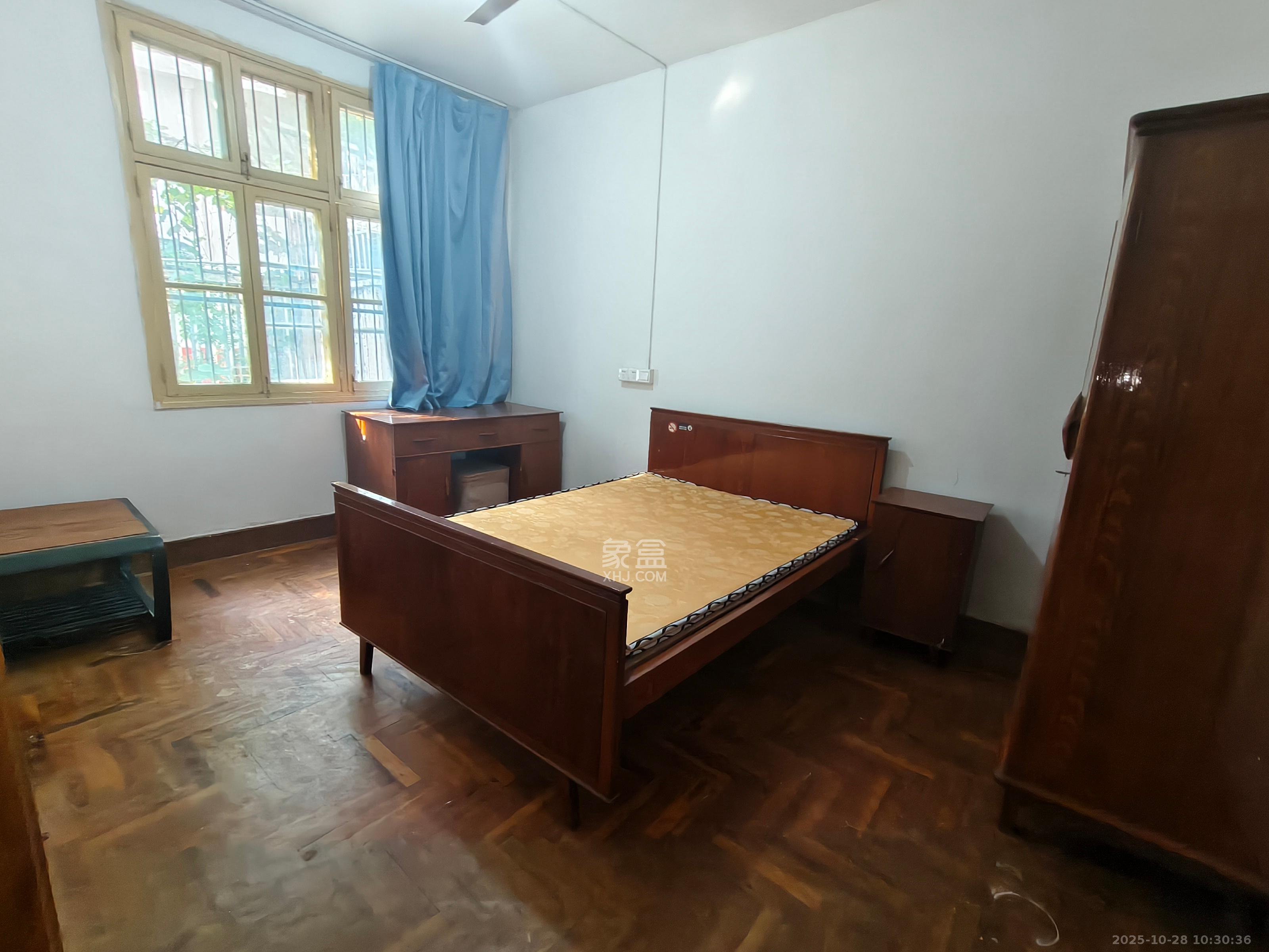 煤炭设计院宿舍  3室1厅1卫    1800.0元/月 煤炭设计院宿舍  3室1厅1卫    1800.0元/月室内图