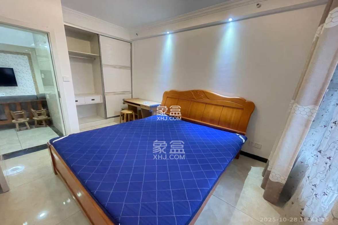 天鸿天府(天鸿中央大院) 2室1厅1卫 2100.0元/月 天鸿天府(天鸿中央大院) 2室1厅1卫 2100.0元/月室内图