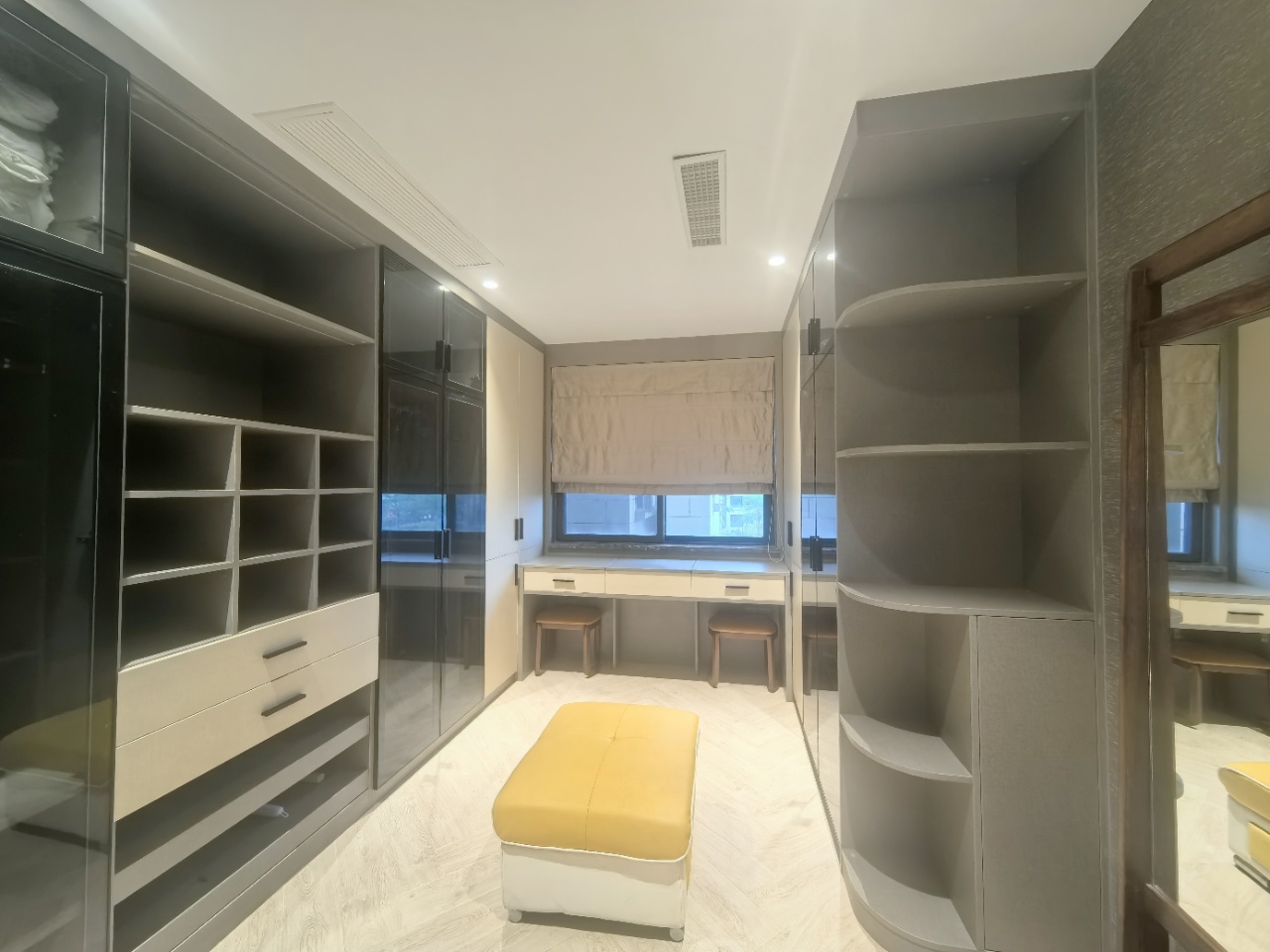 五源河公寓D区  3室2厅2卫    180.0万室内图