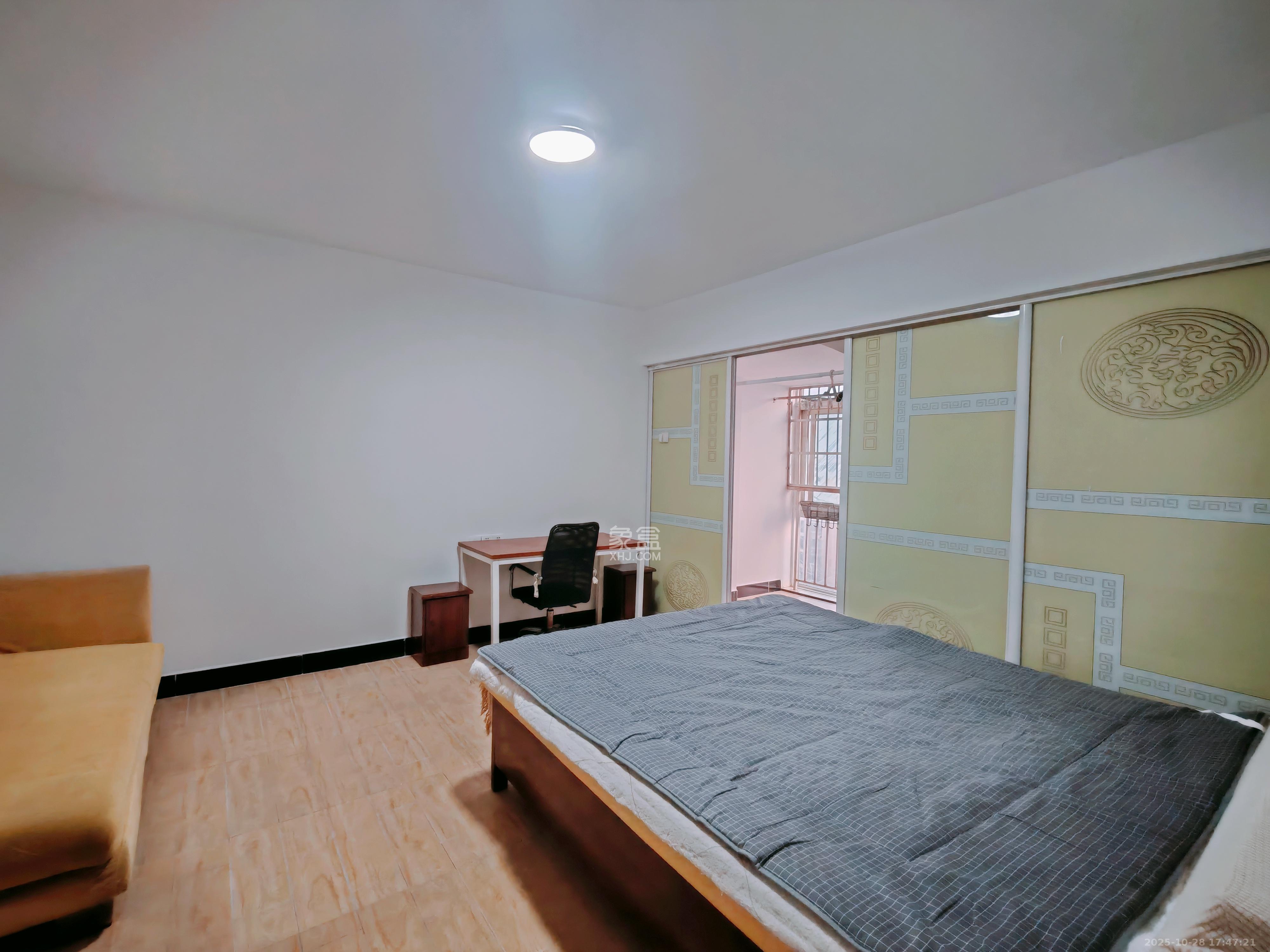 枫林美景 3室2厅1卫 2200.0元/月 枫林美景 3室2厅1卫 2200.0元/月室内图