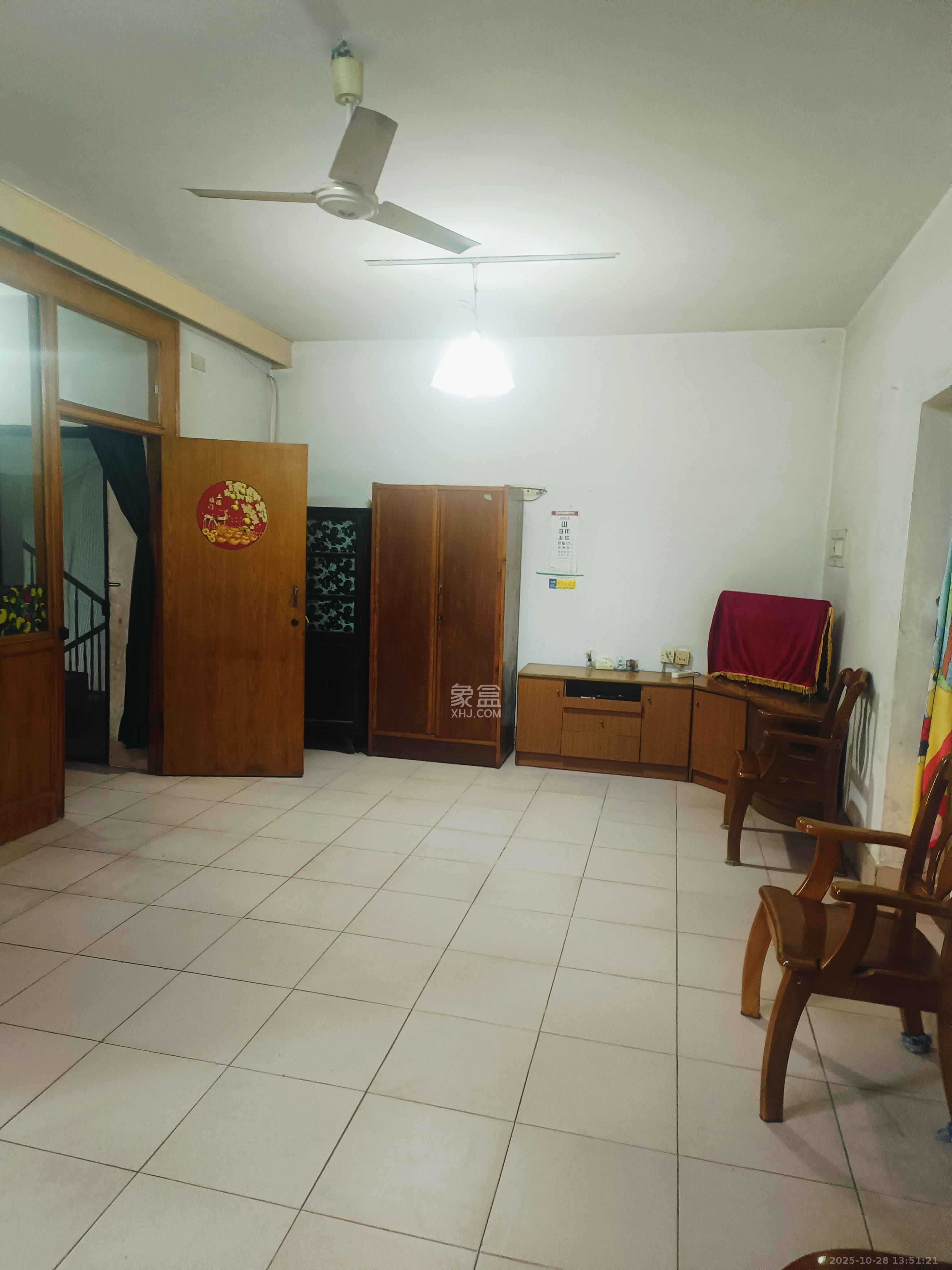 省委统战部宿舍  3室2厅1卫    2600.0元/月室内图