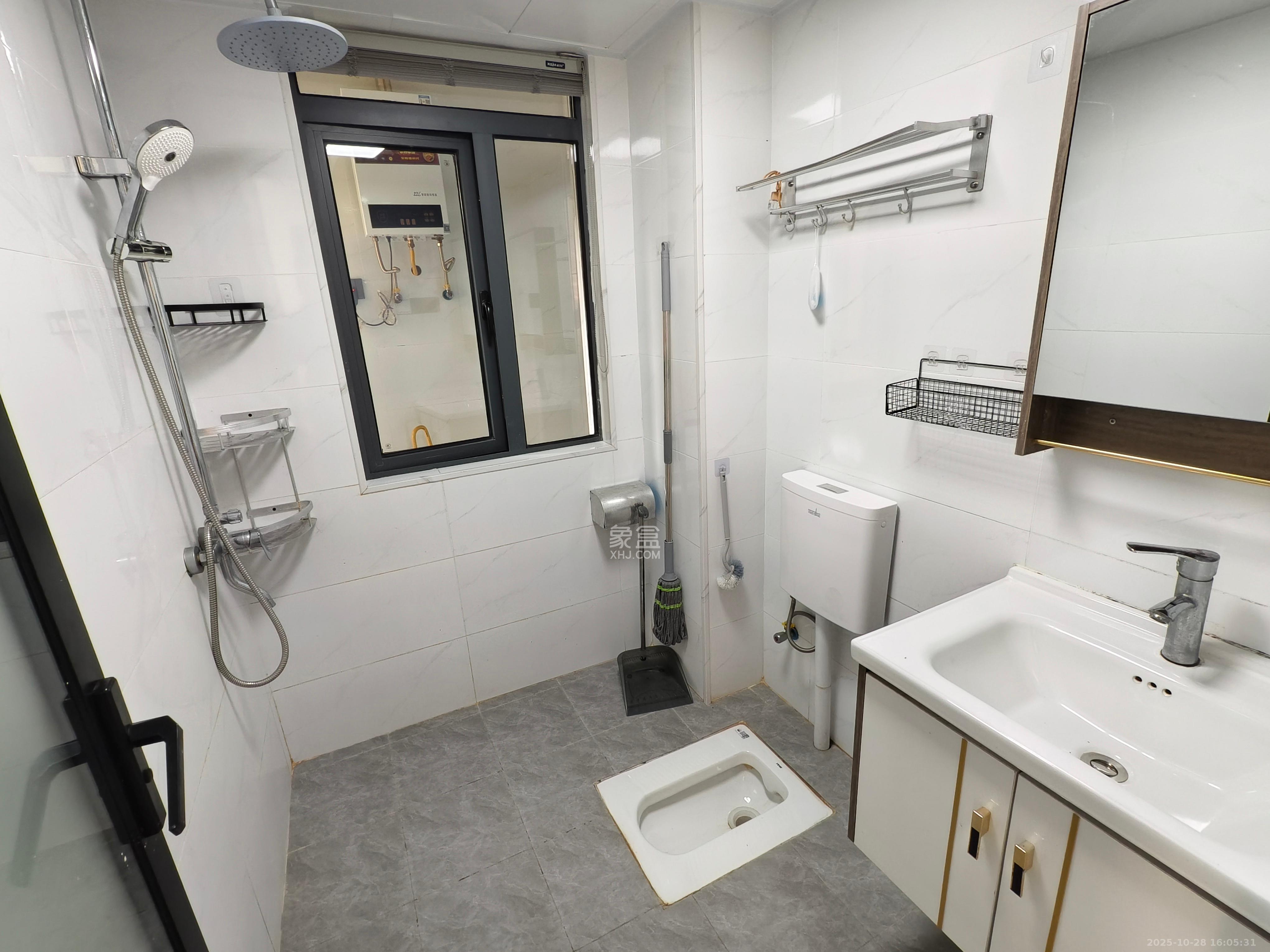 谷峰安置小区（惟德园）  2室1厅1卫    1800.0元/月室内图