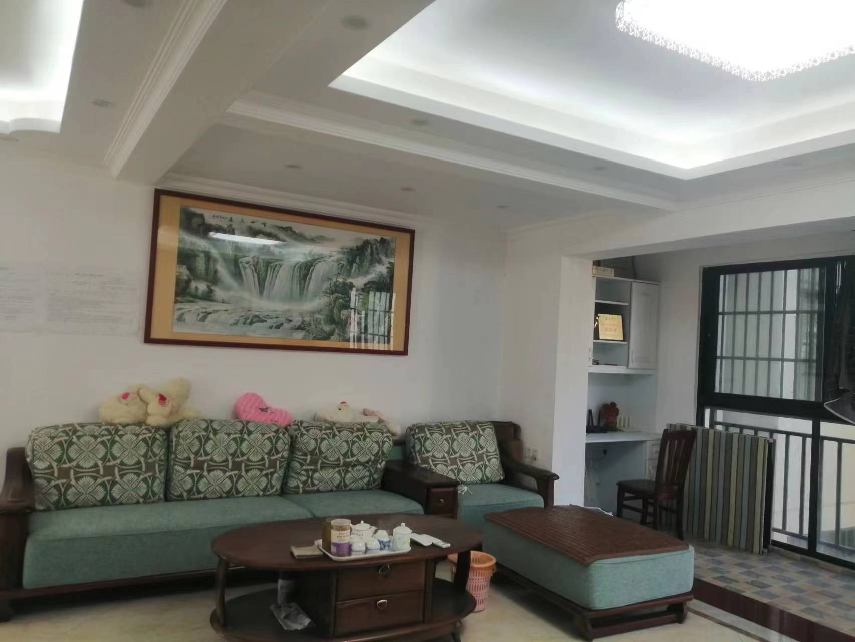 盛达景都三期  3室2厅2卫    4000.0元/月室内图