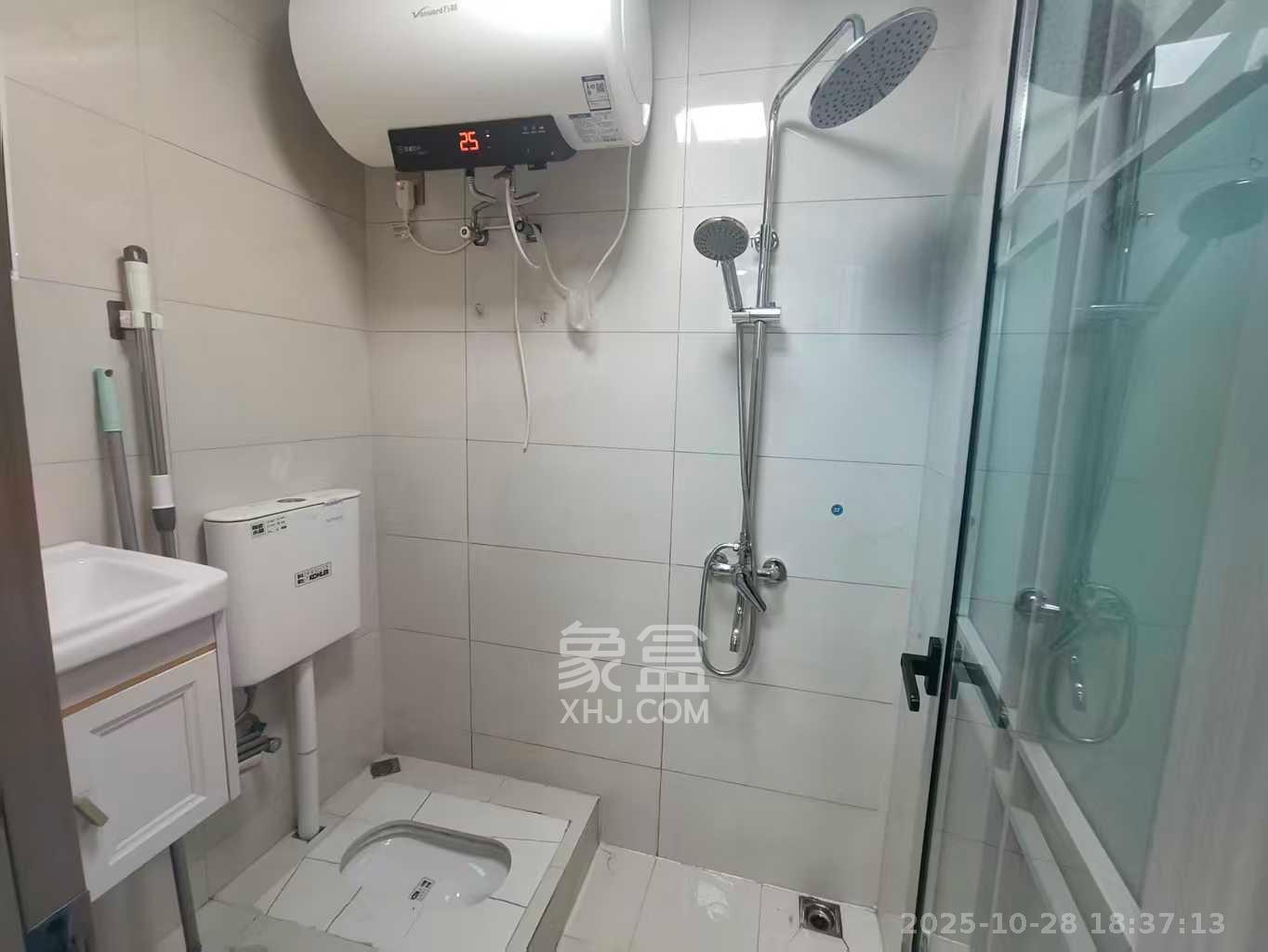 金地铂悦  1室0厅0卫    1100.0元/月室内图