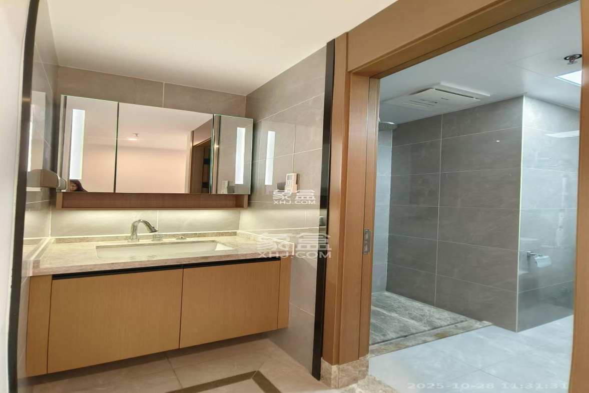 万科里金域国际 4室2厅2卫 7800.0元/月 万科里金域国际 4室2厅2卫 7800.0元/月室内图