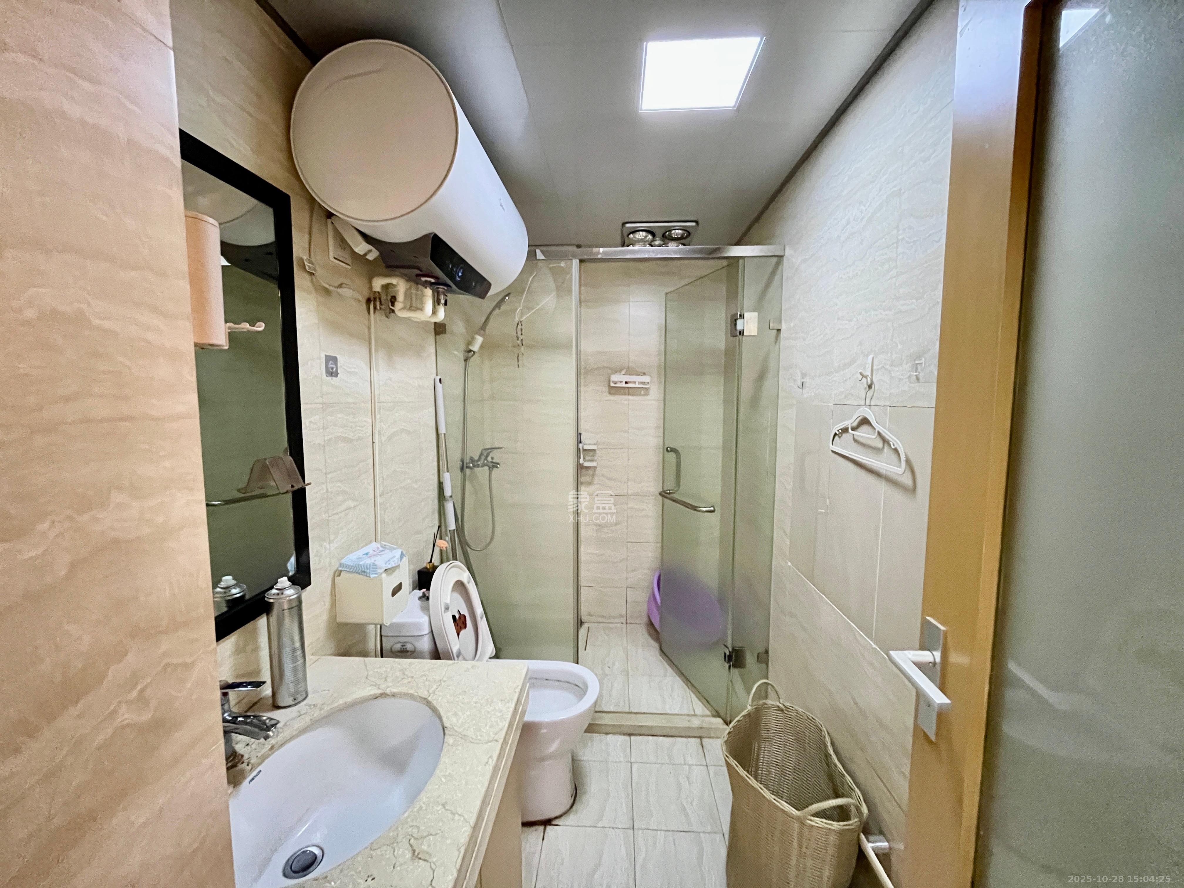 北辰三角洲E3区  1室1厅1卫    2500.0元/月室内图