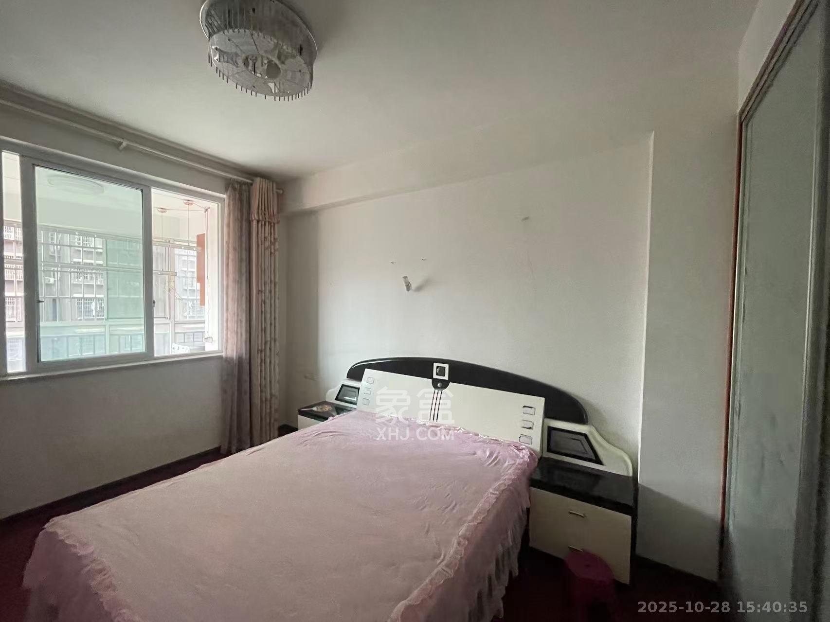 红树湾  3室2厅1卫    1700.0元/月 红树湾  3室2厅1卫    1700.0元/月室内图