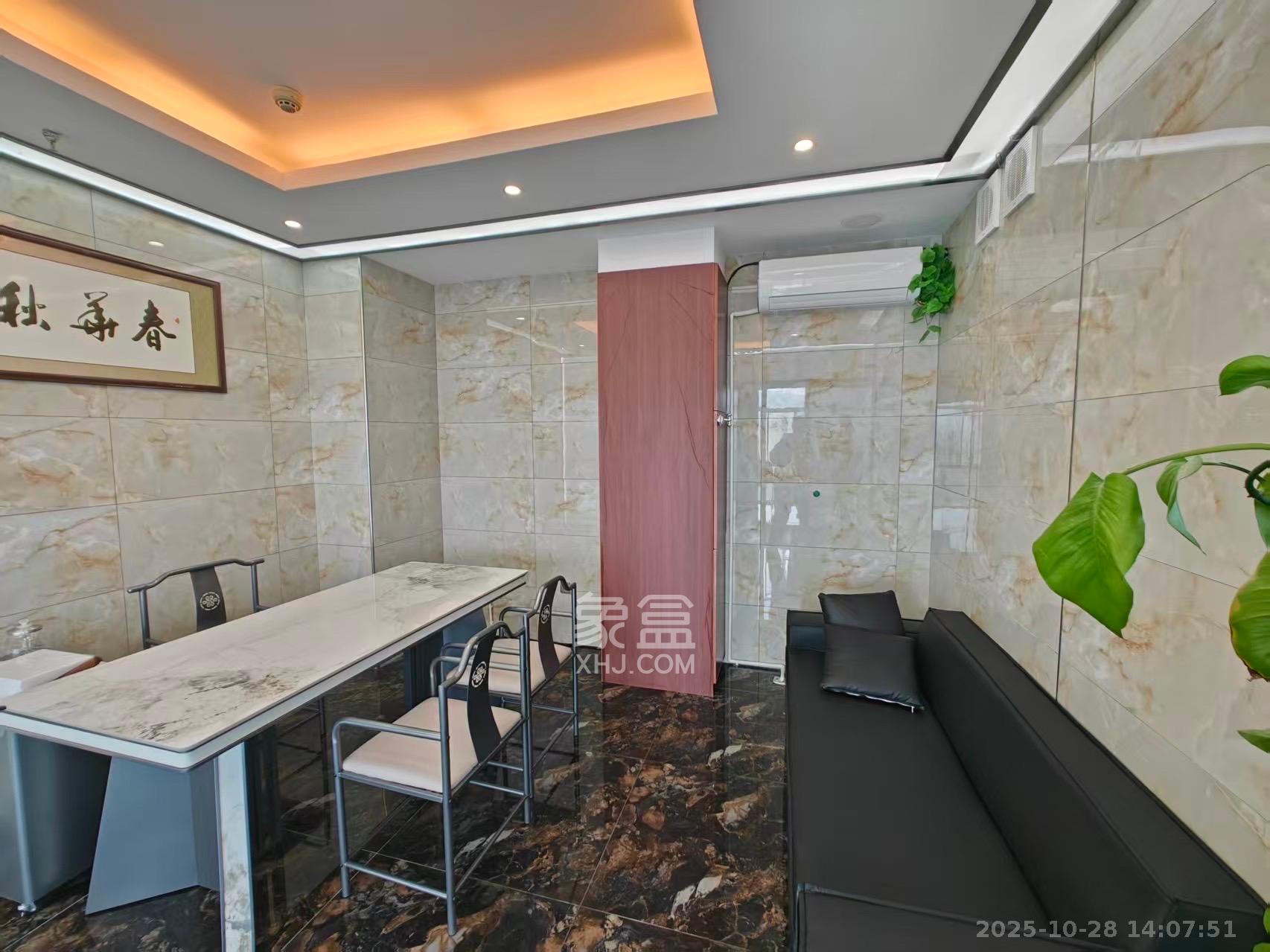 公园道  1室1厅1卫    3800.0元/月室内图