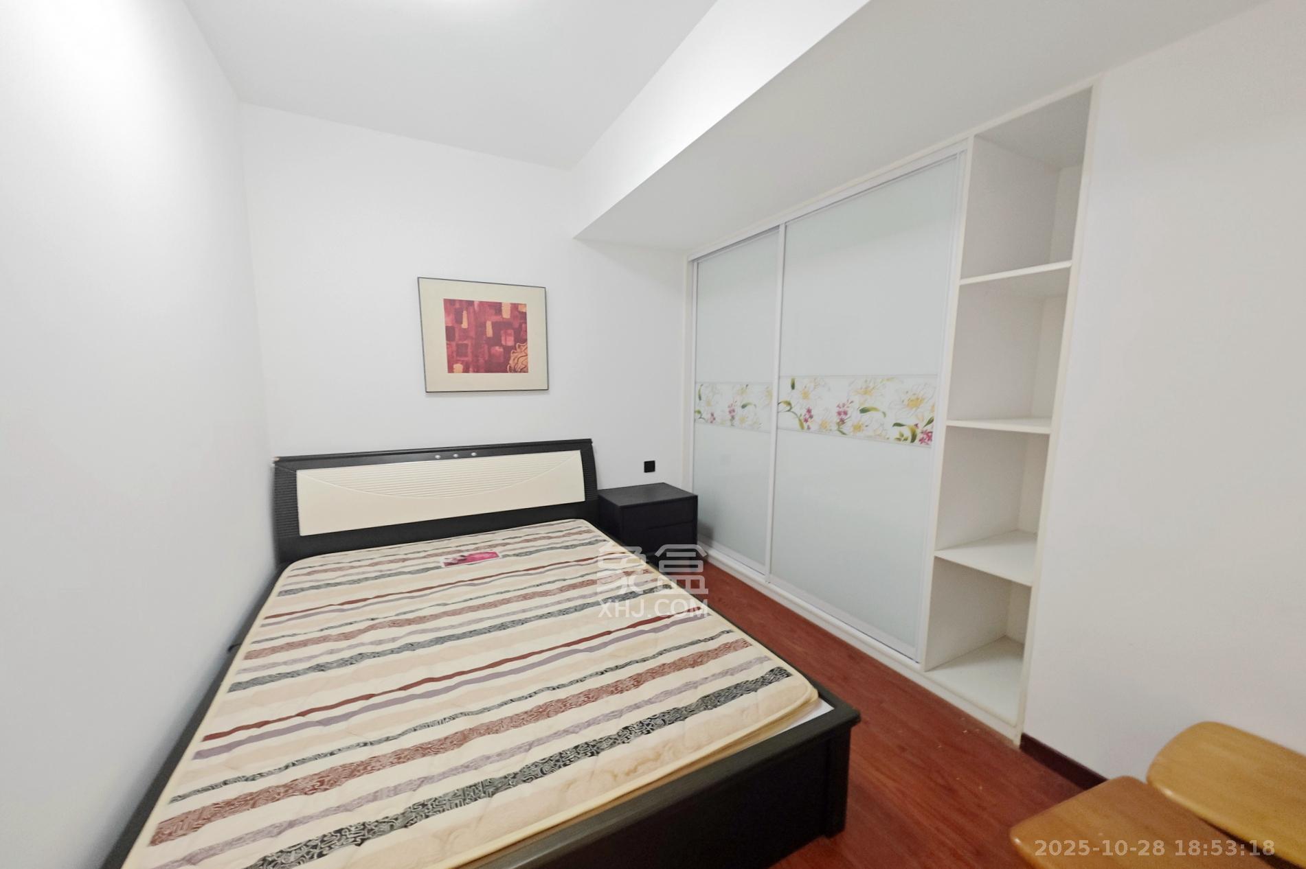 和卉家园  4室2厅1卫    138.0万卧室