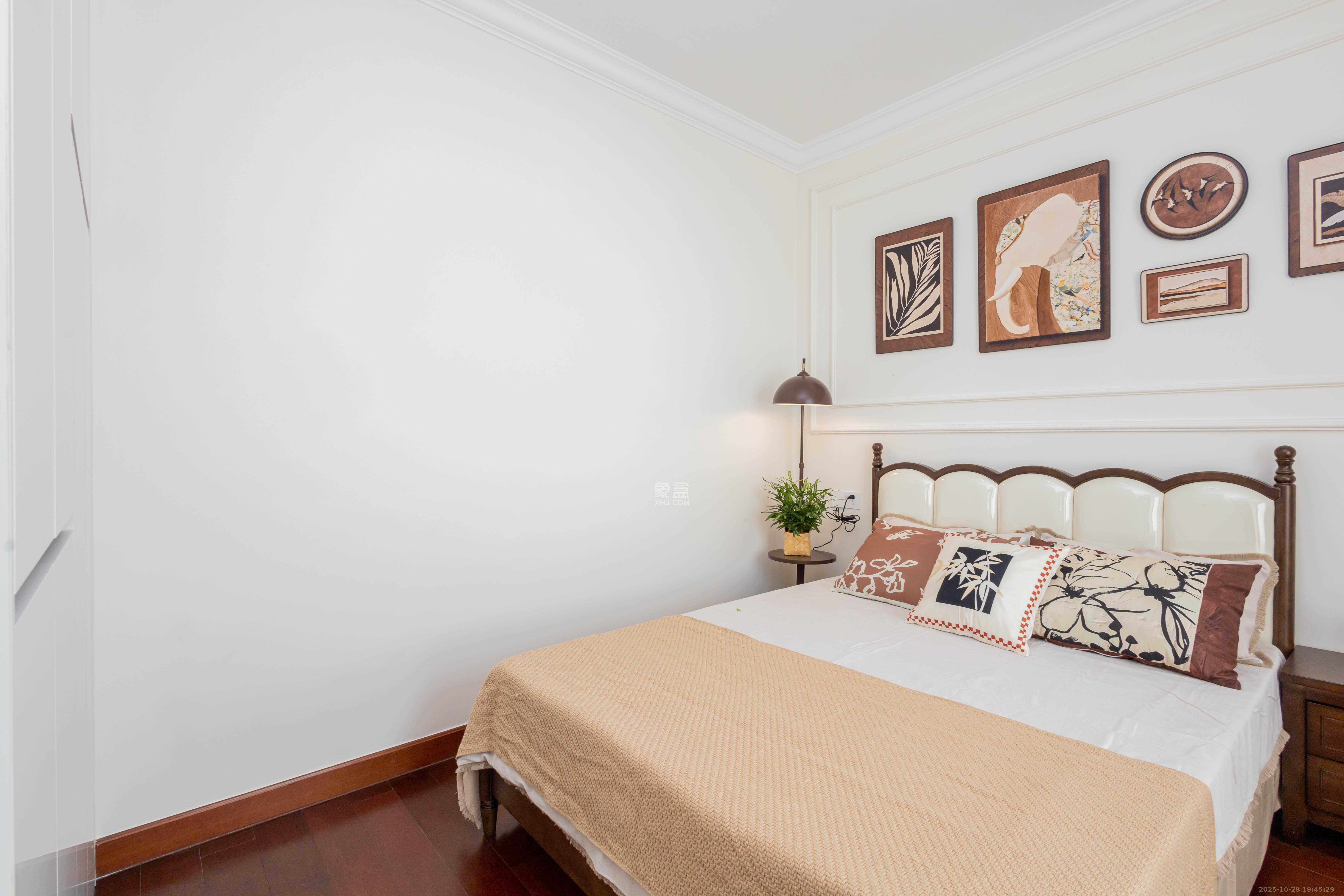 恒大江湾  4室2厅2卫    132.8万卧室