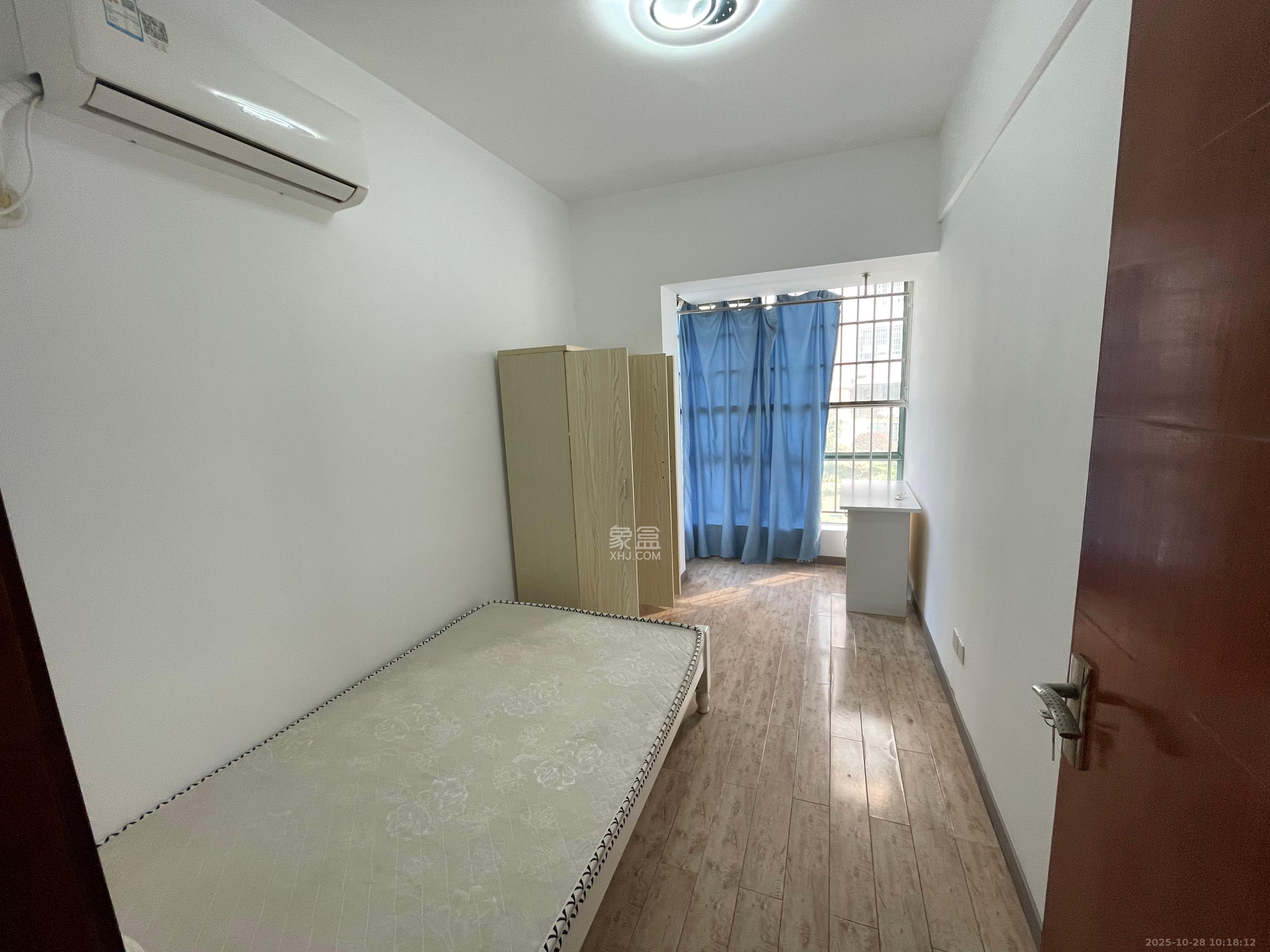 望兴景园一期  3室2厅2卫    3000.0元/月 望兴景园一期  3室2厅2卫    3000.0元/月室内图