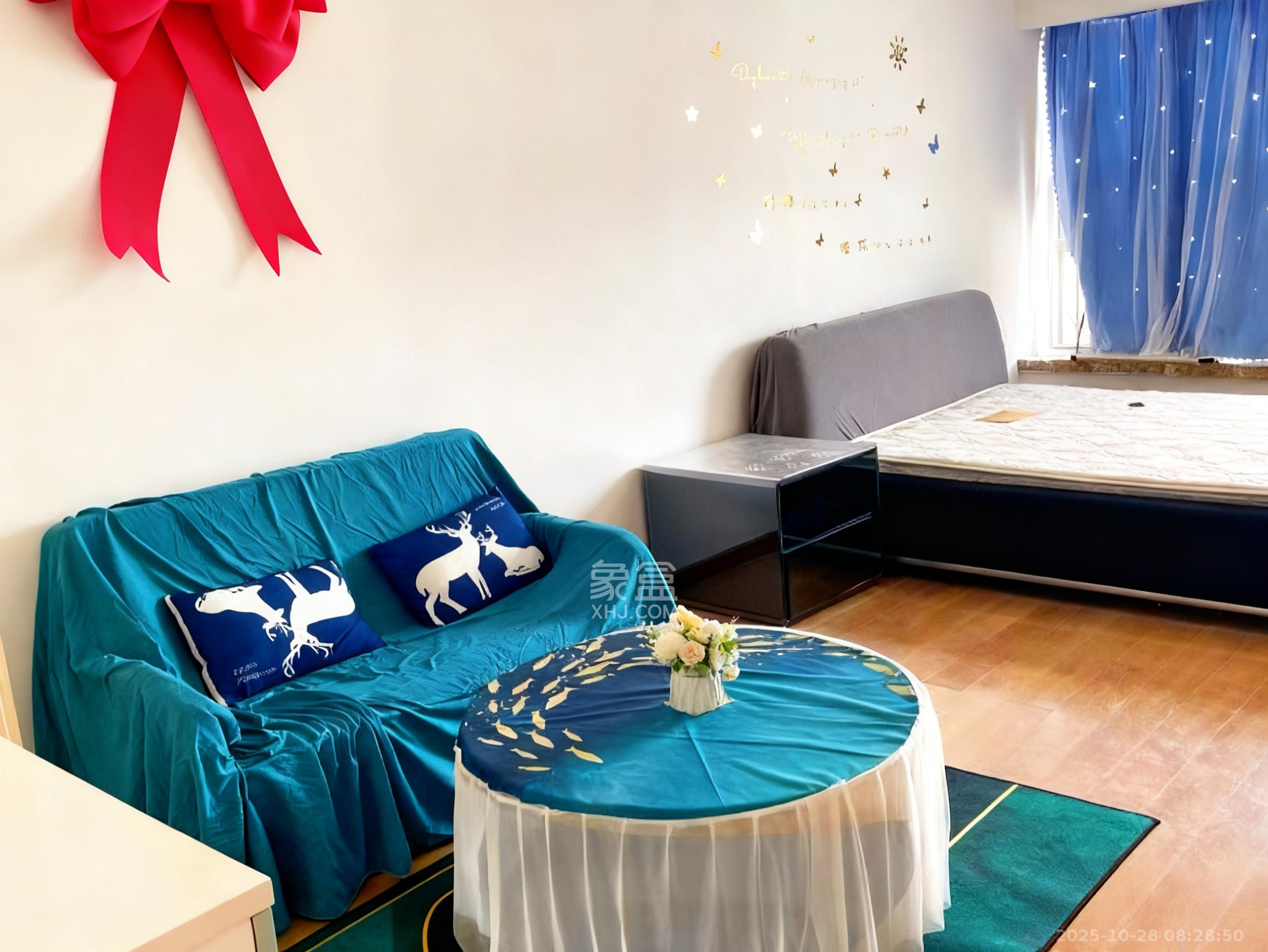 融科檀香山（融科紫檀、香山国际）  1室1厅1卫    1600.0元/月室内图