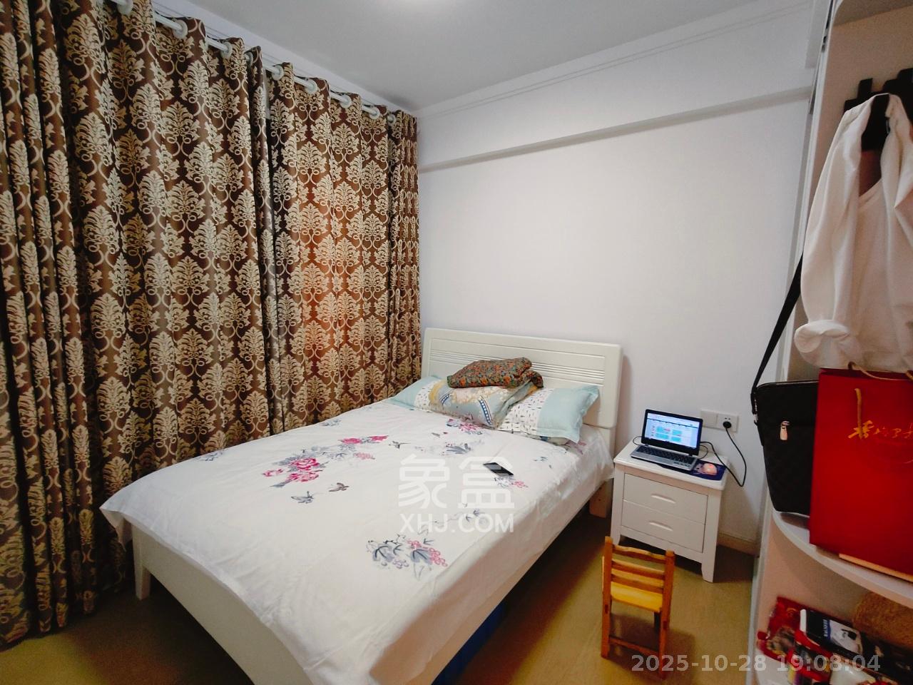 万科金色梦想B区  3室2厅2卫    3000.0元/月 万科金色梦想B区  3室2厅2卫    3000.0元/月室内图