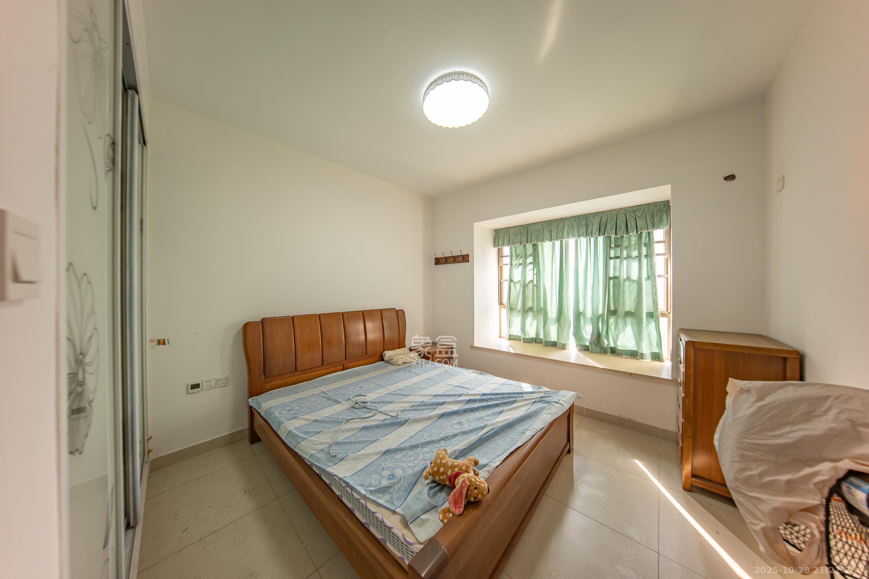 江山帝景雅典 3室2厅1卫 95.0万 江山帝景雅典 3室2厅1卫 95.0万卧室