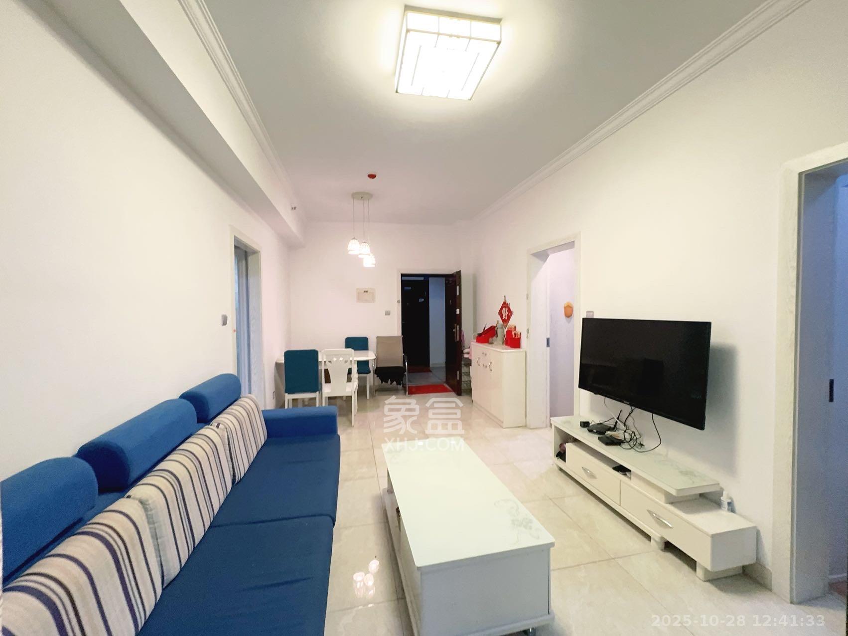 博林云栖  2室2厅1卫    2200.0元/月 博林云栖  2室2厅1卫    2200.0元/月室内图