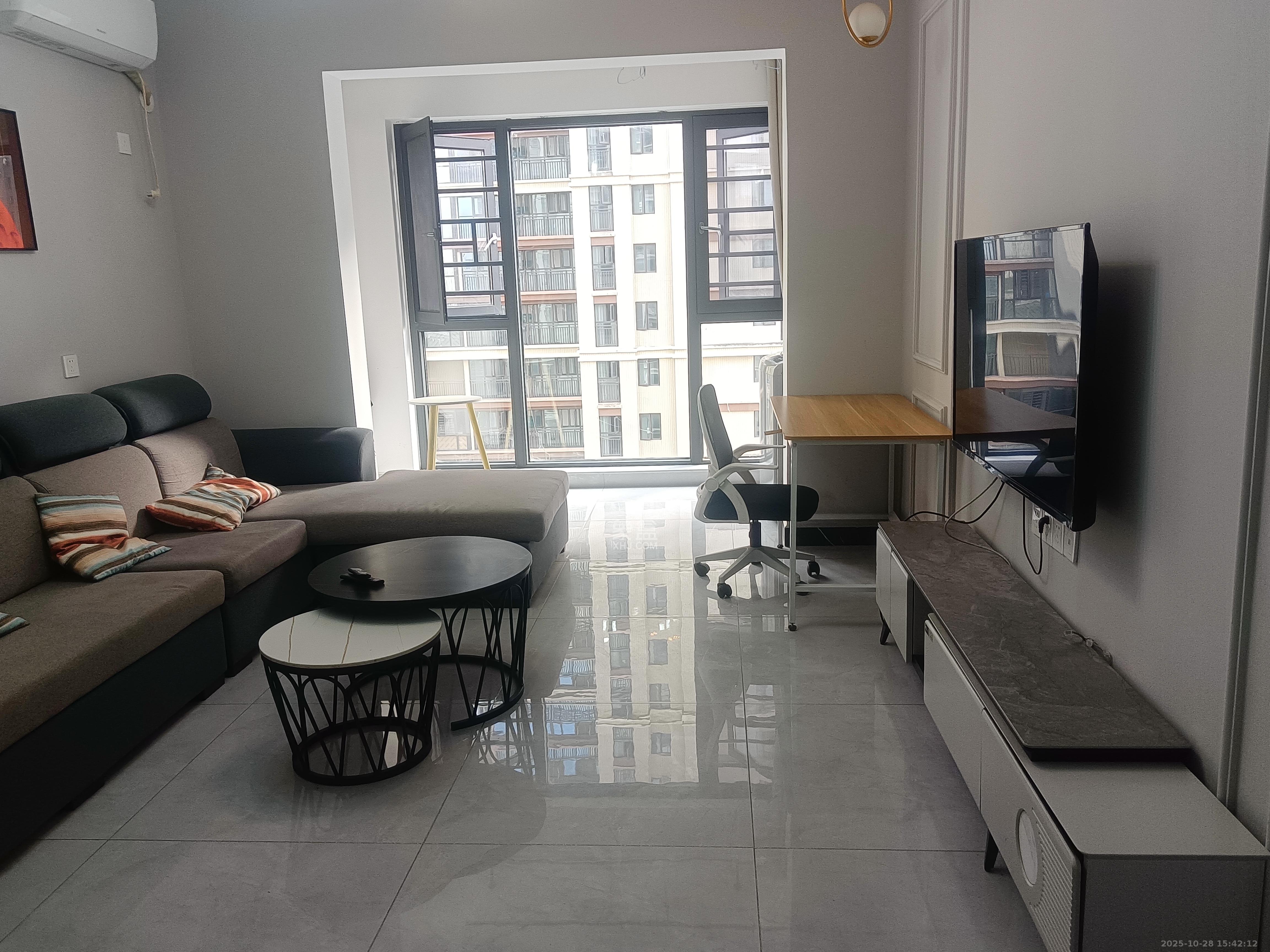 惟泽园 2室2厅1卫 2200.0元/月 惟泽园 2室2厅1卫 2200.0元/月室内图