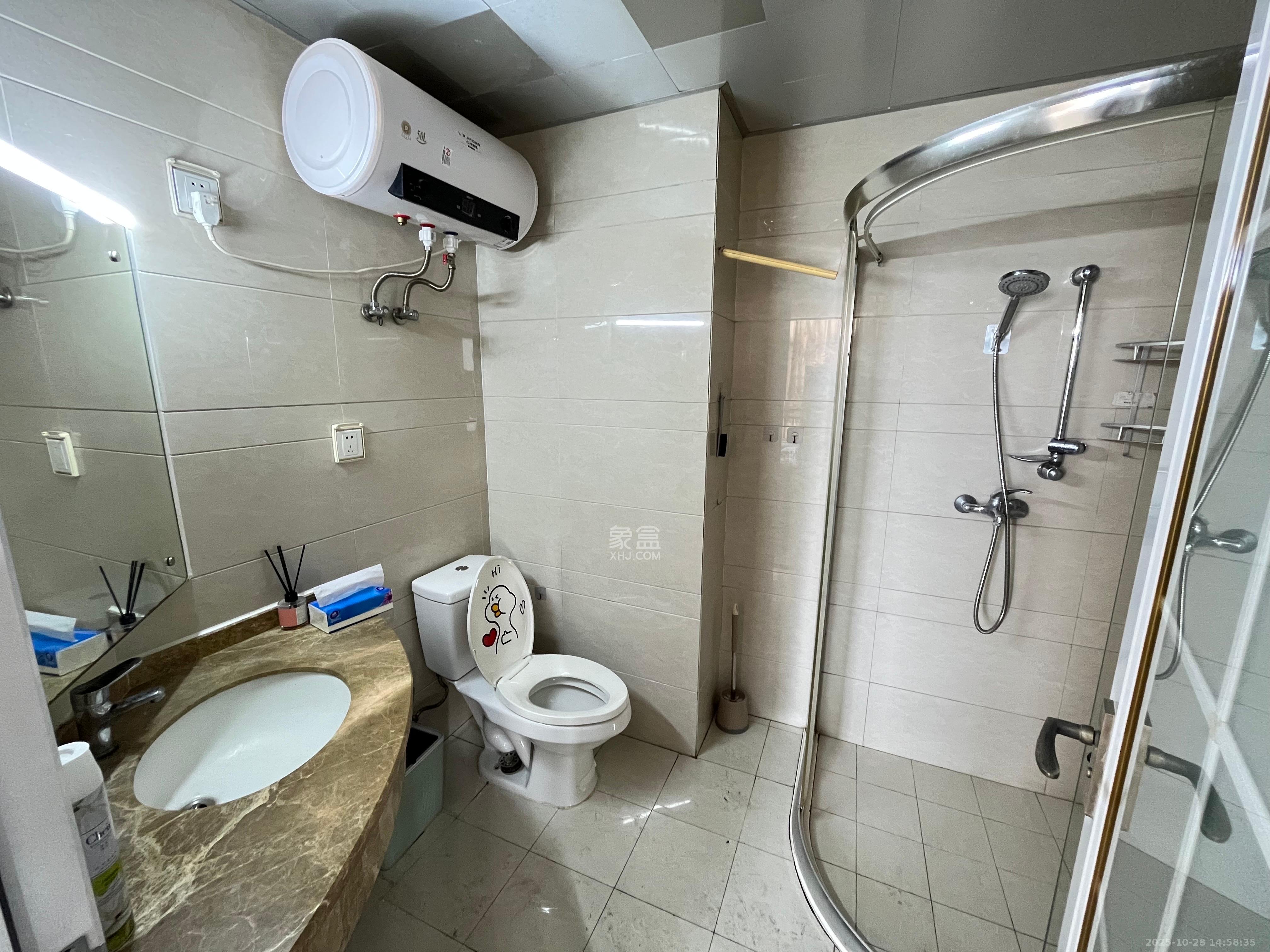 西子一间  2室2厅1卫    2100.0元/月室内图