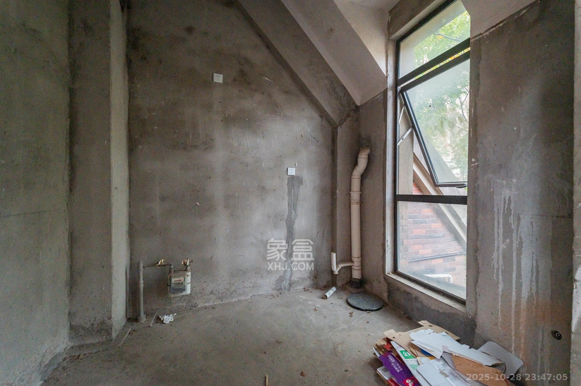 星湖湾一期洋房  3室3厅1卫    140.0万 星湖湾一期洋房  3室3厅1卫    140.0万其他