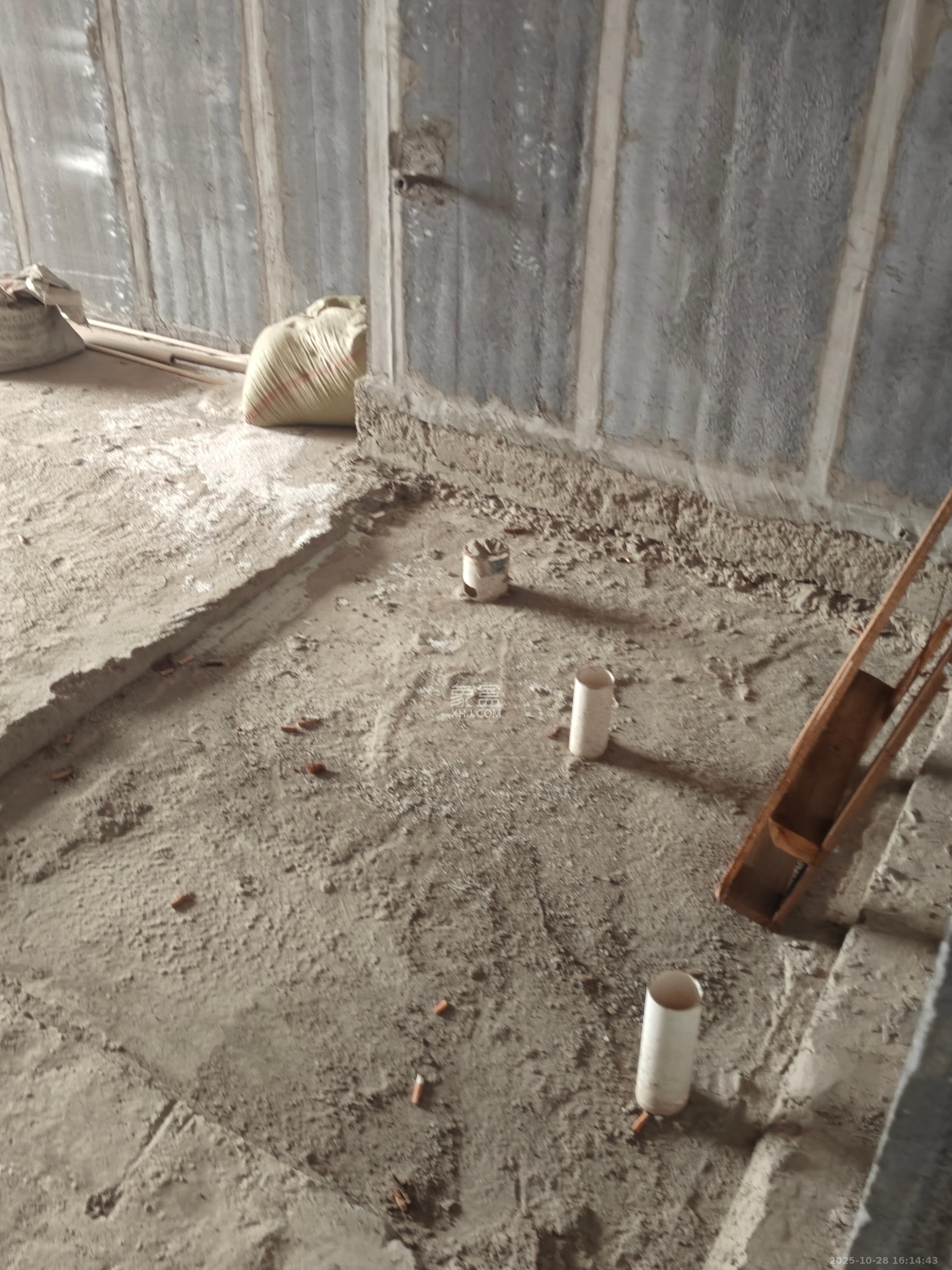 厚和城   51.8㎡      1100.0元/月室内图