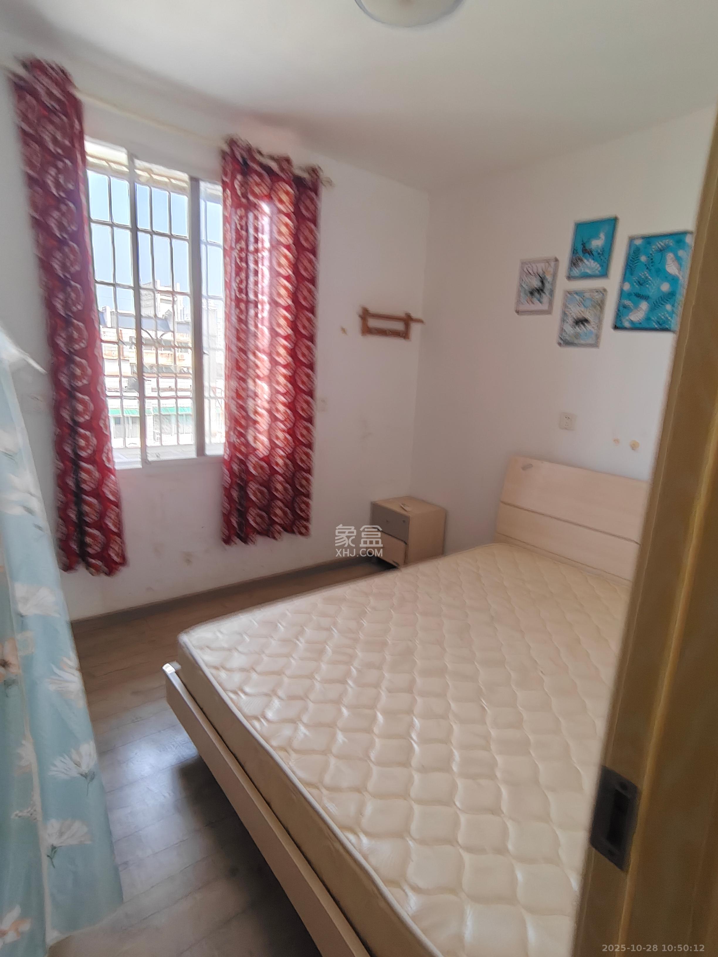 左家塘二建  2室1厅1卫    1300.0元/月室内图