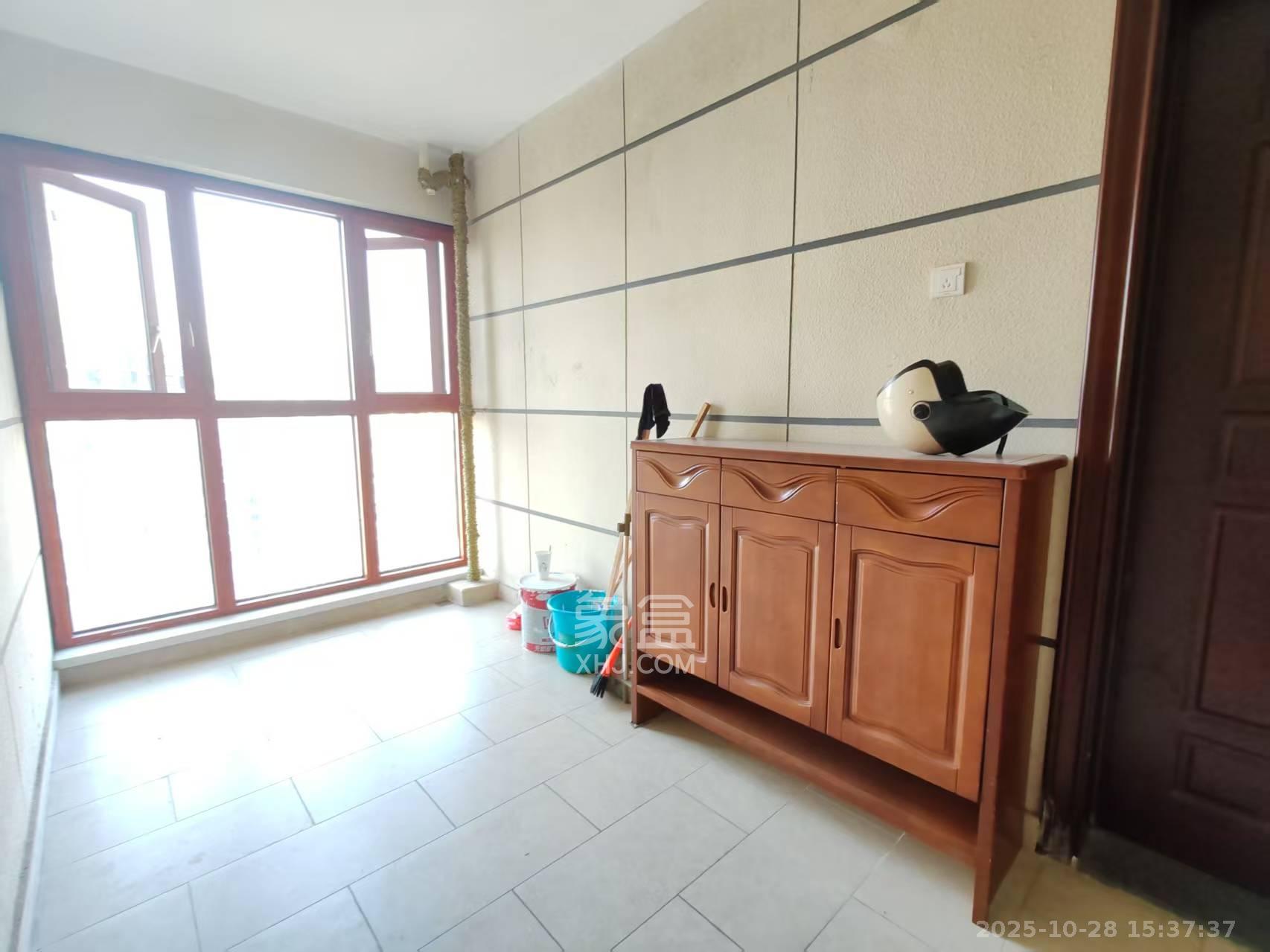 恒大书香门第 1室0厅0卫 1800.0元/月 恒大书香门第 1室0厅0卫 1800.0元/月室内图