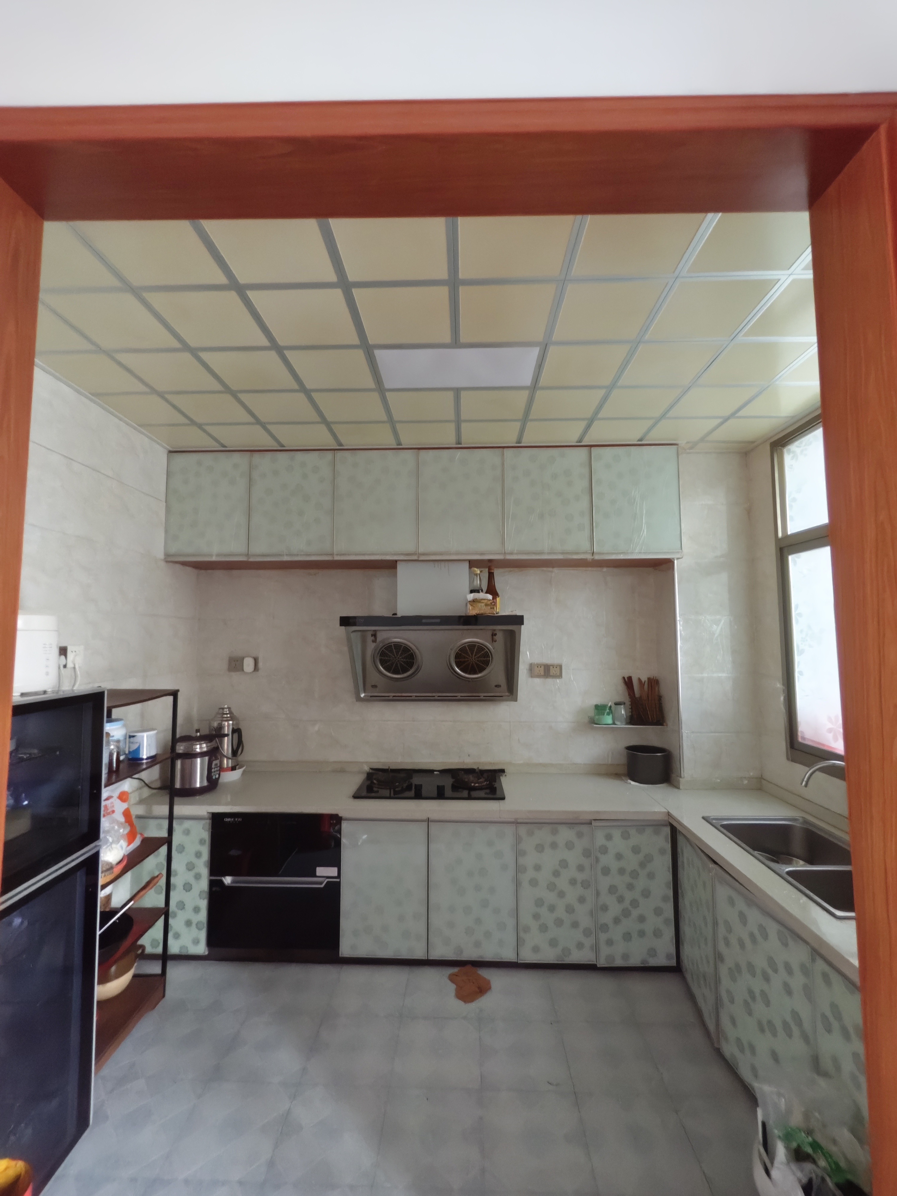 南风苑 3室2厅2卫 70.8万 南风苑 3室2厅2卫 70.8万客厅