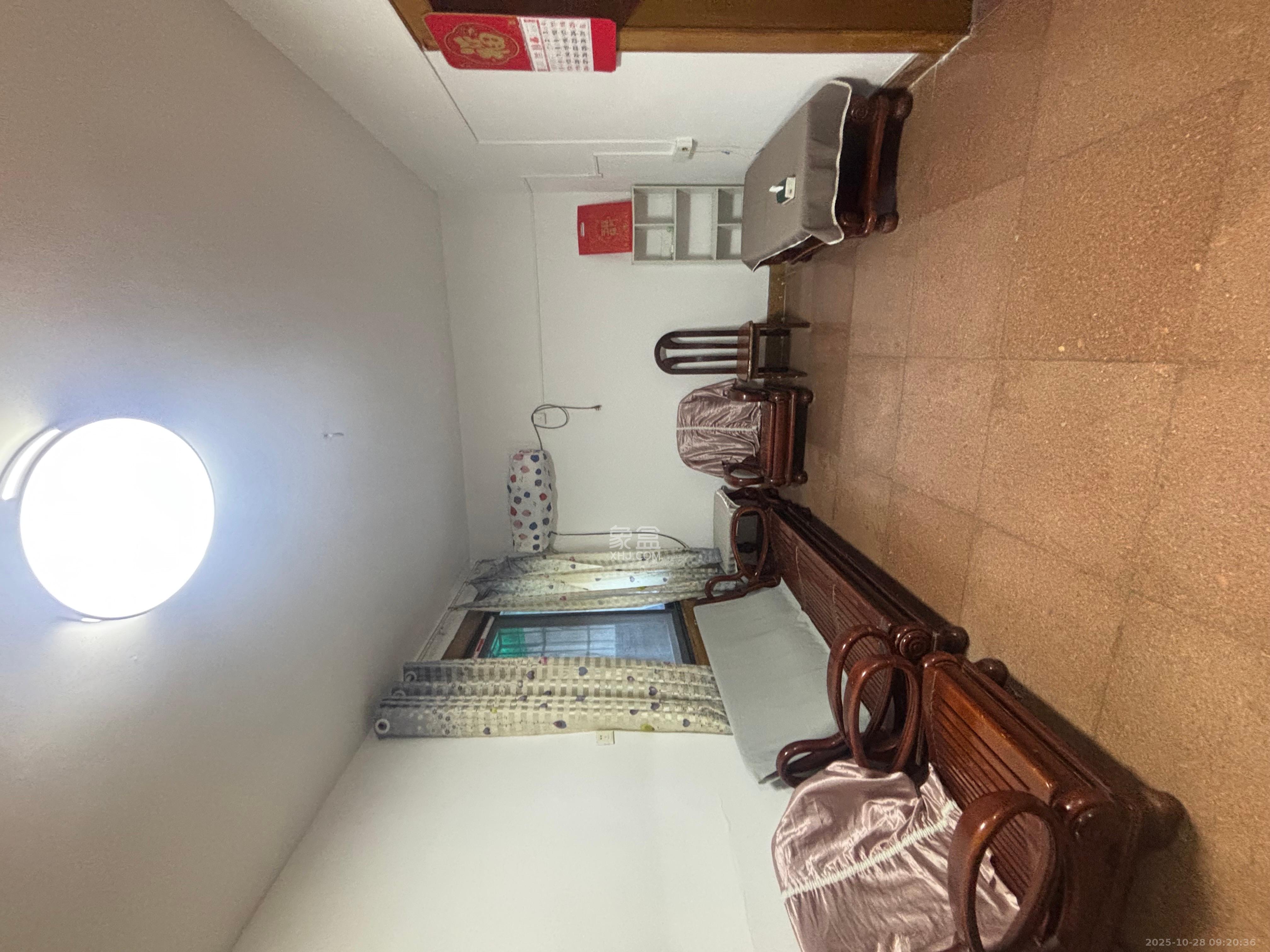 向韶村  2室1厅1卫    1500.0元/月